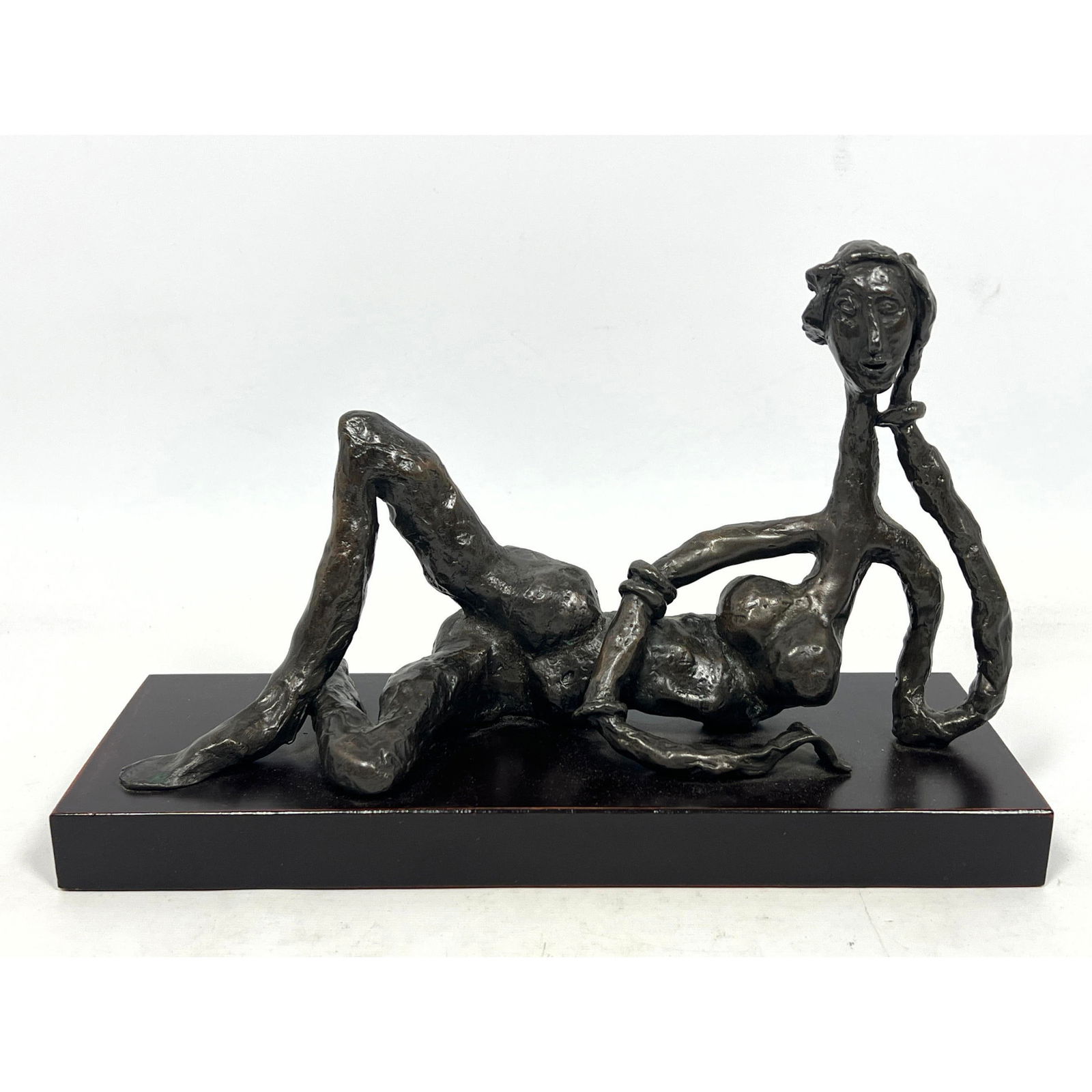 Metal Brutalist Figural Sculpture. Reclining Female Nude. Signed Klee: Metal Brutalist Figural Sculpture. Reclining Female Nude. Signed Klee Dimensions: Height: 7 inches, Width: 11.5 inches, Depth: 4.25 inches. --- US Packing and Shipping charge: In house shipping availa