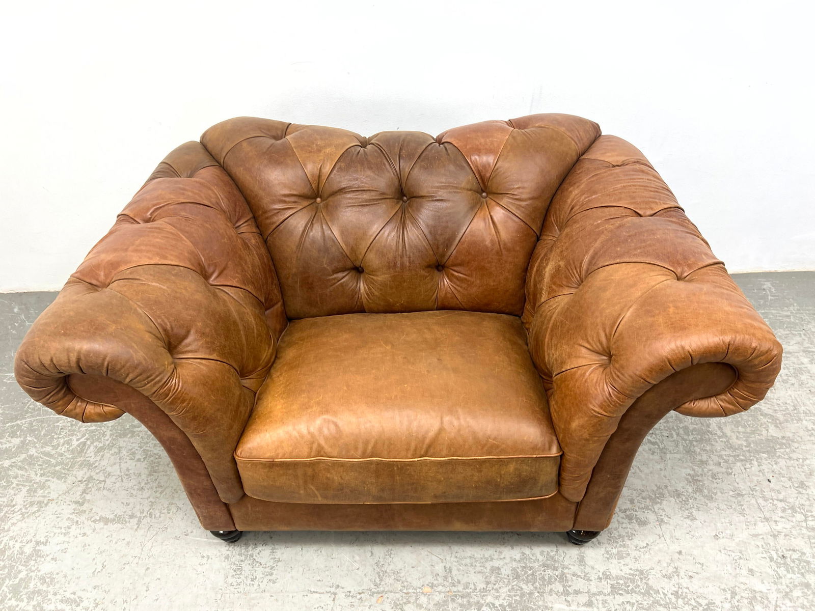 NATUZZI EDITIONS Brown Leather Chesterfield style Chair. Club Chair. Labeled. (1 of 17)