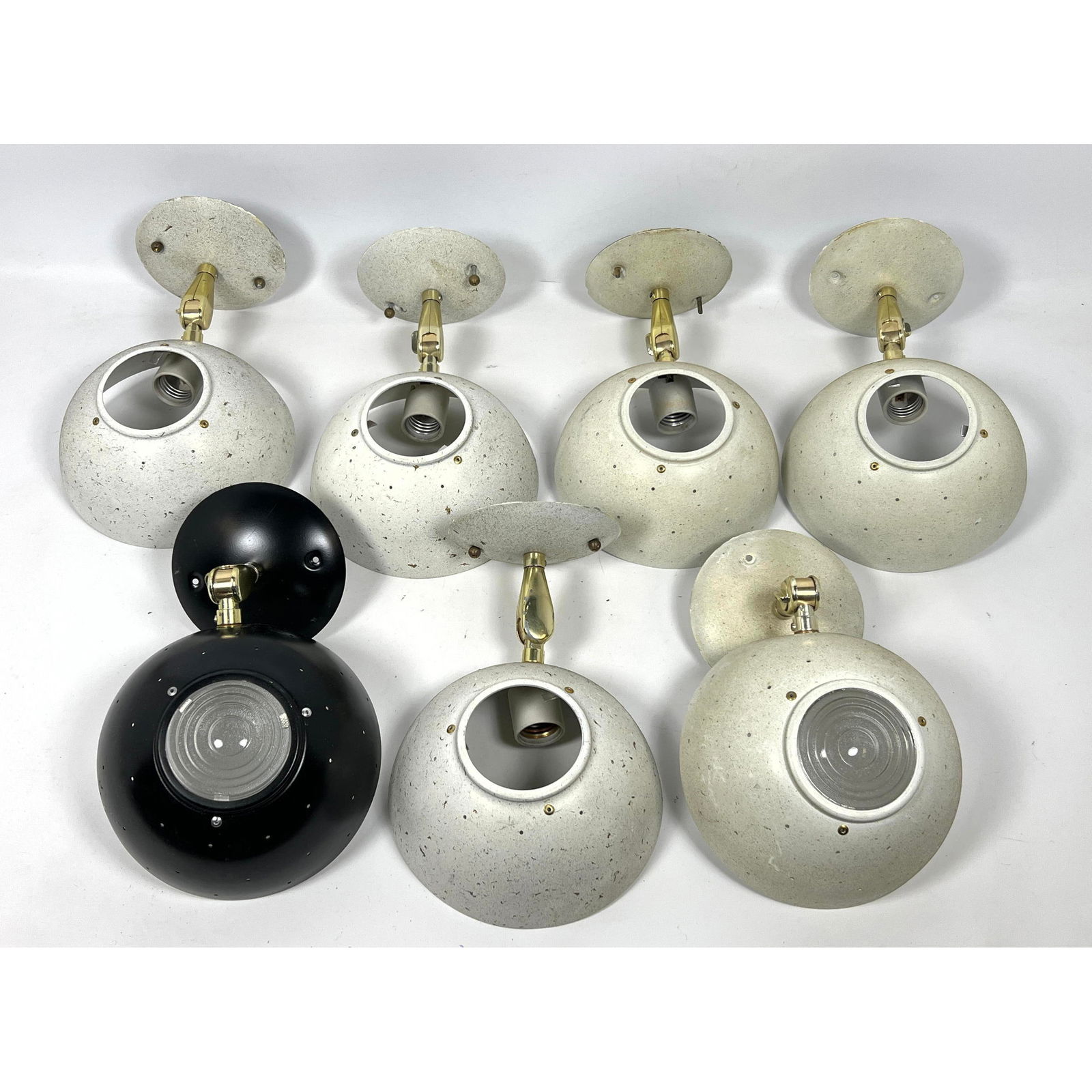 7pcs Vintage wall sconces, Lightolier style. (1 of 14)