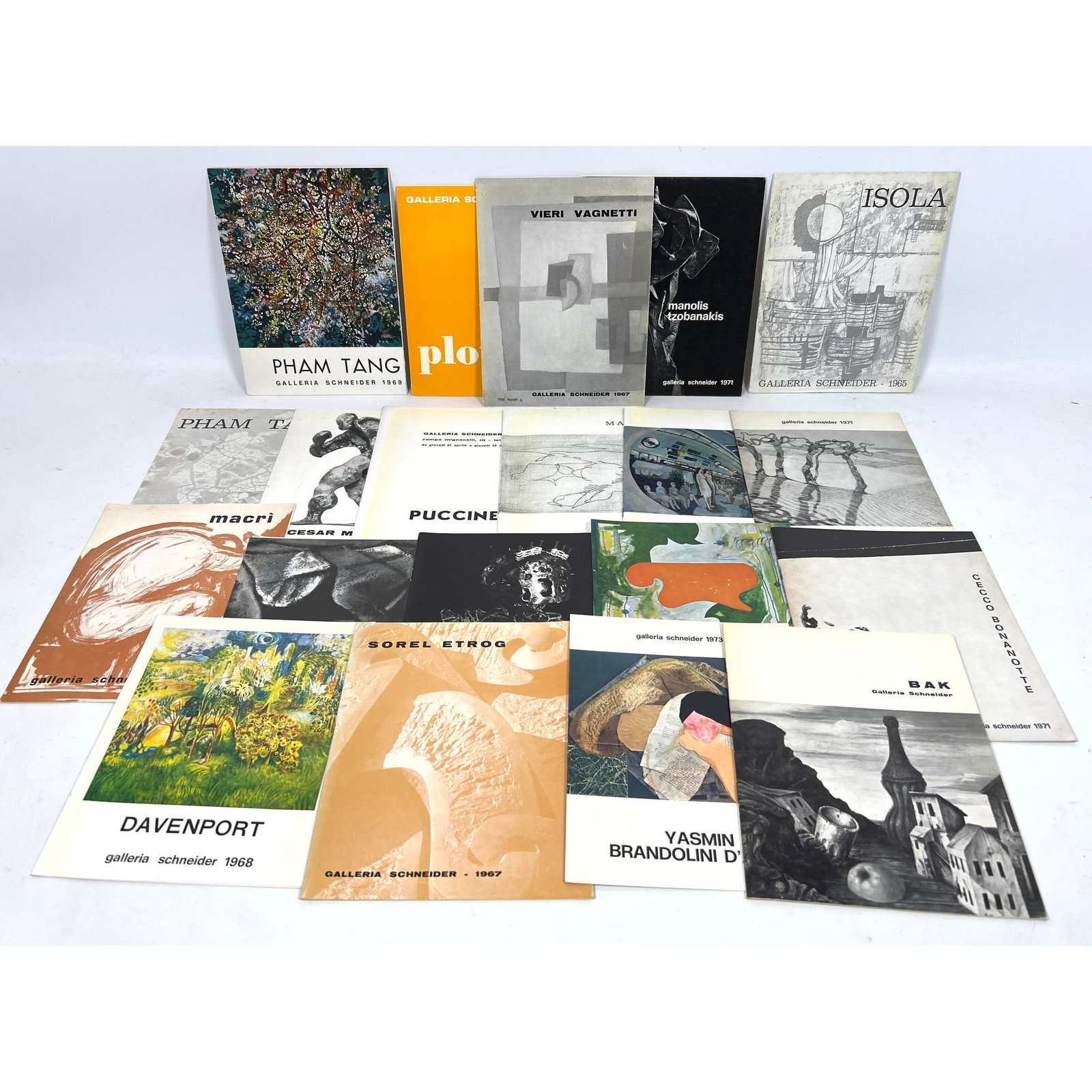 21 Galleria Schneider Art Pamphlets. Pham Tang, Plotkin, Macri, etc. (1 of 15)