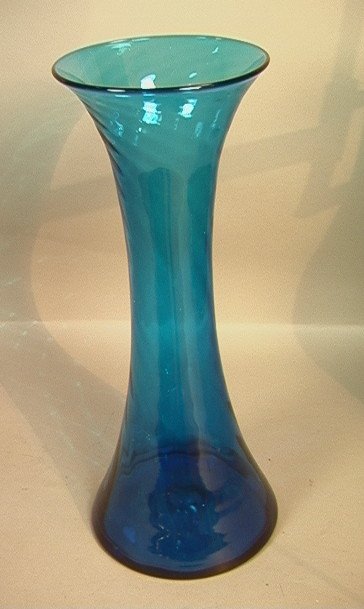 Tall BLENKO Blue Glass Vase. American Art Glass.: Tall BLENKO Blue Glass Vase. American Art Glass. Unmarked.-- Dimensions: H: 19.5 inches: W: 7 inches --- US Shipping charge: $28