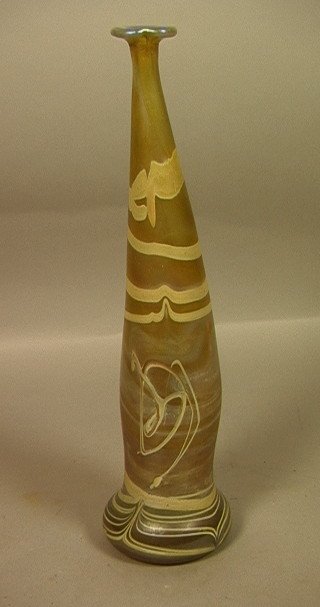 E. EISLEY Art Glass Vase. Signed. Glass Vase with: E. EISLEY Art Glass Vase. Signed. Glass Vase with pulled feather decoration has wide lip. Signed and dated 67. -- Dimensions: H: 14 inches: W: 4 inches --- US Shipping charge: $28