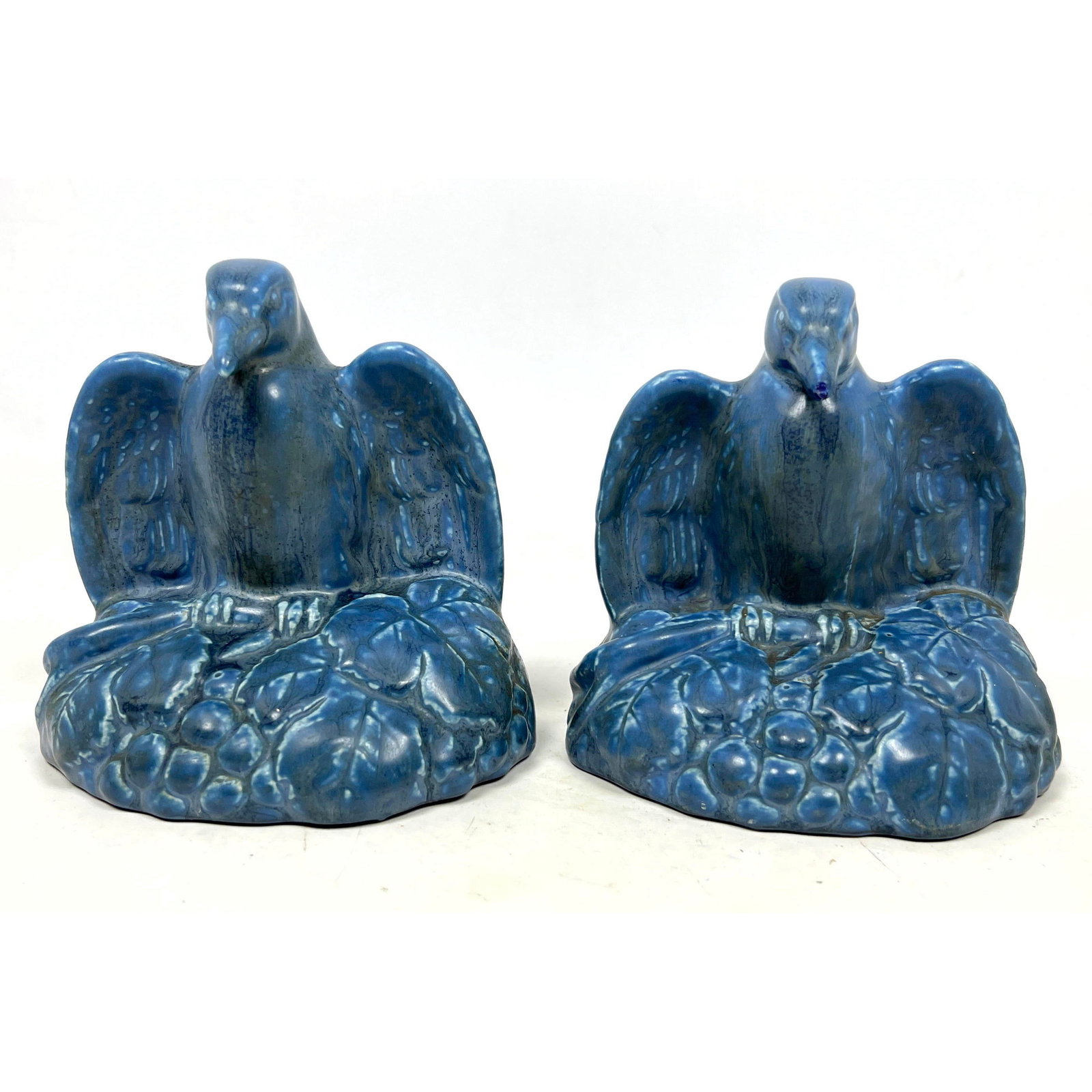 Pair Rookwood 1929 Bird Form Bookends.: Pair Rookwood 1929 Bird Form Bookends. Dimensions: Height: 6 inches, Width: 5.5 inches, Depth: 3 inches. --- Shipping & Delivery Notice - Don?t bid less because of high automated shipping costs. Pleas