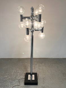 Chrome Molecule Floor Lamp in the style of Robert Sonneman. Unmarked. 3 way lamp. Top, bottom or Bot: Chrome Molecule Floor Lamp in the style of Robert Sonneman. Unmarked. 3 way lamp. Top, bottom or Both. Dimensions: Height: 64.5 inches, Width: 20 inches, Depth: 20 inches. --- Shipping & Delivery Noti