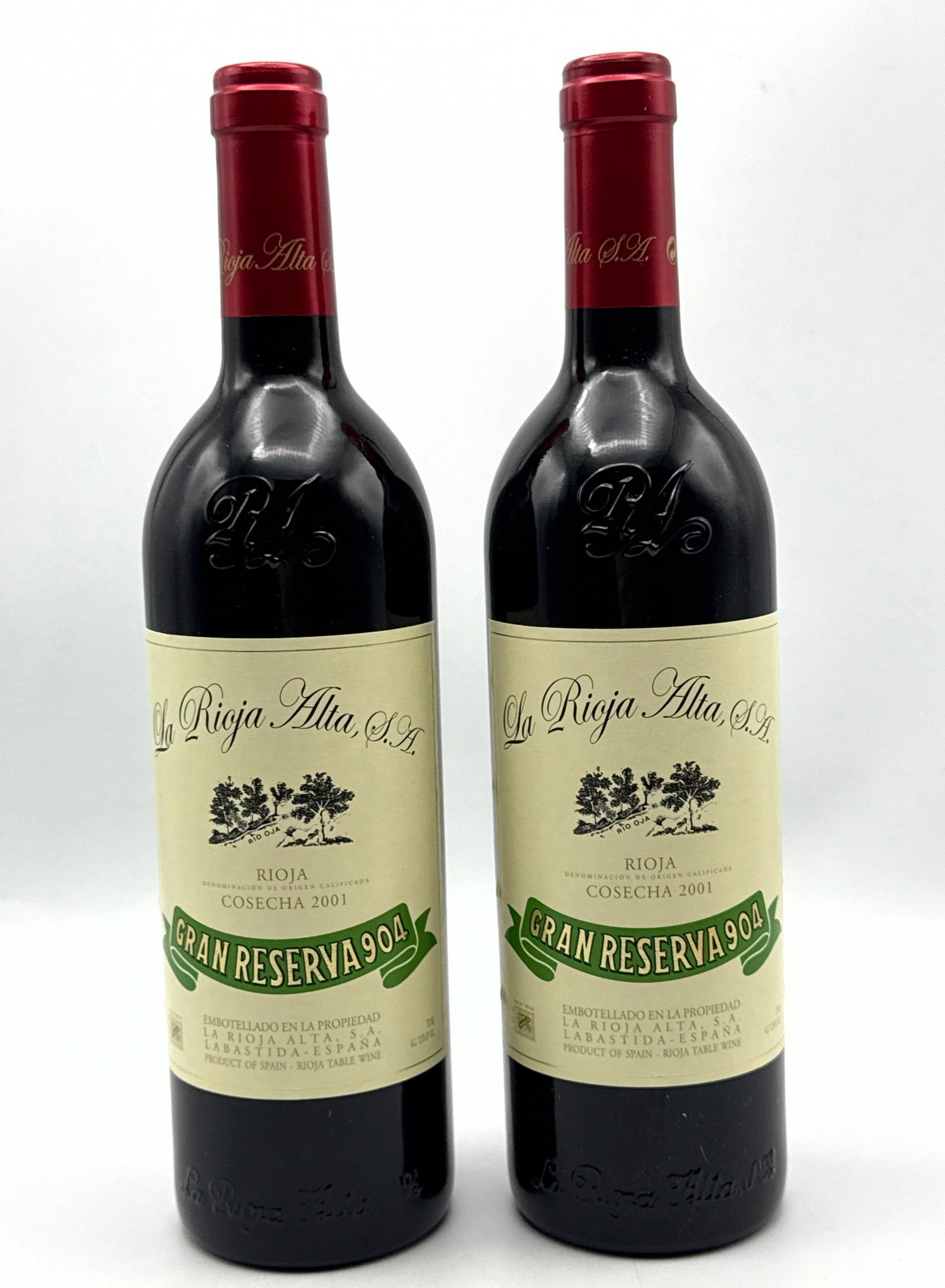 2 pcs - 2001 La Rioja Alta Rioja Gran Reserva 904 Red Wine: 2 pcs - 2001 La Rioja Alta Rioja Gran Reserva 904 Red Wine Dimensions: Height: 12 inches, Width: inches. --- Buyers are encouraged to pick up their purchases directly from our location. Please note: w