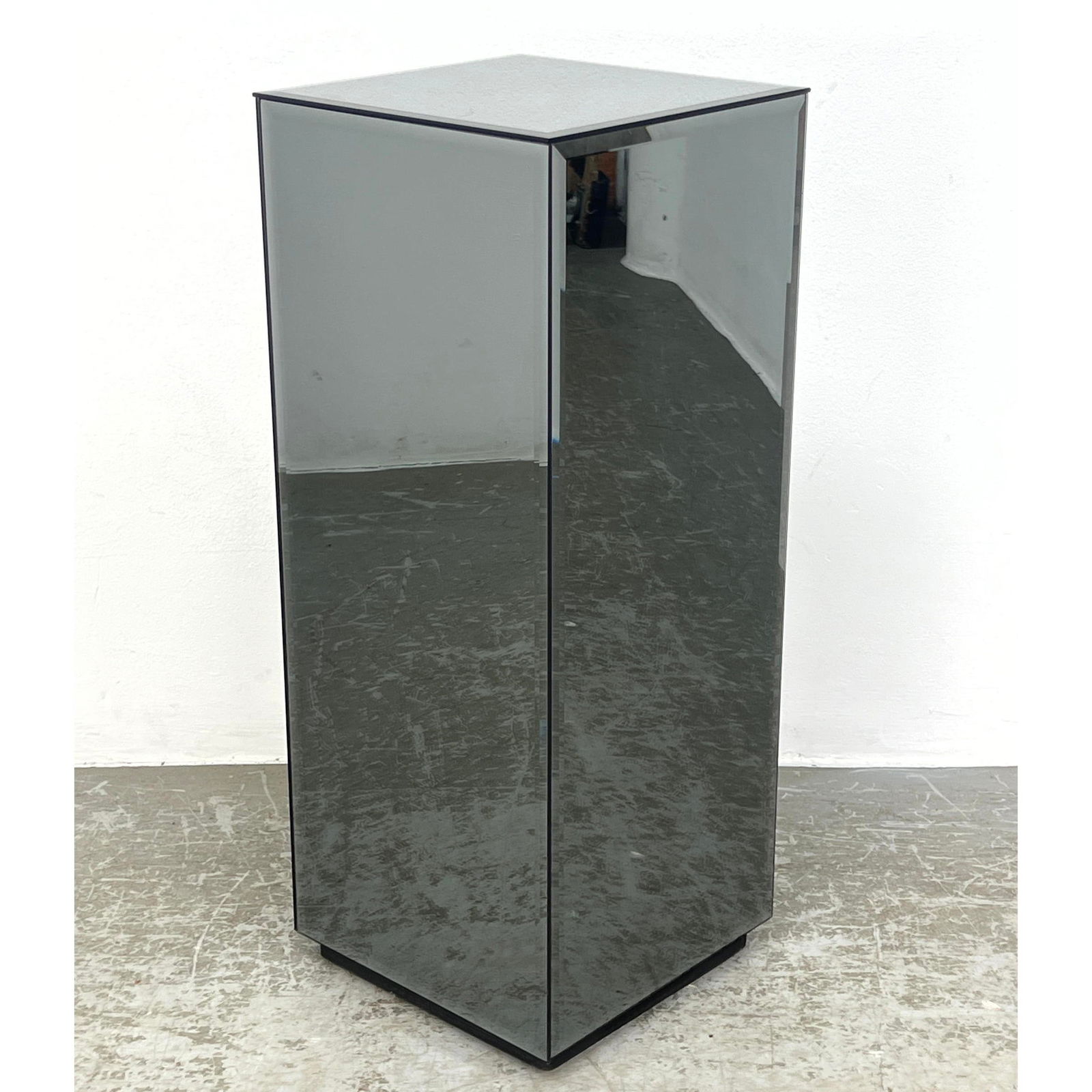 Tall Square Mirrored Column. Display Pedestal. (1 of 11)