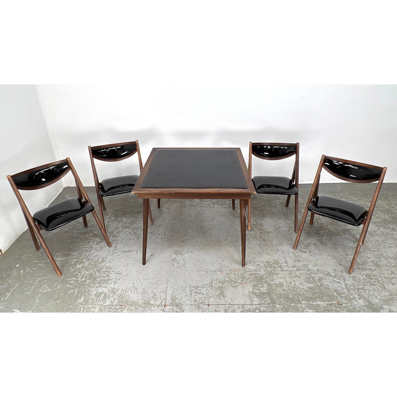 5pc STAKMORE Folding Card Table, 4 Chairs. Black Patent Table Top, 4 Seat Cushions. Marked. (1 of 20)
