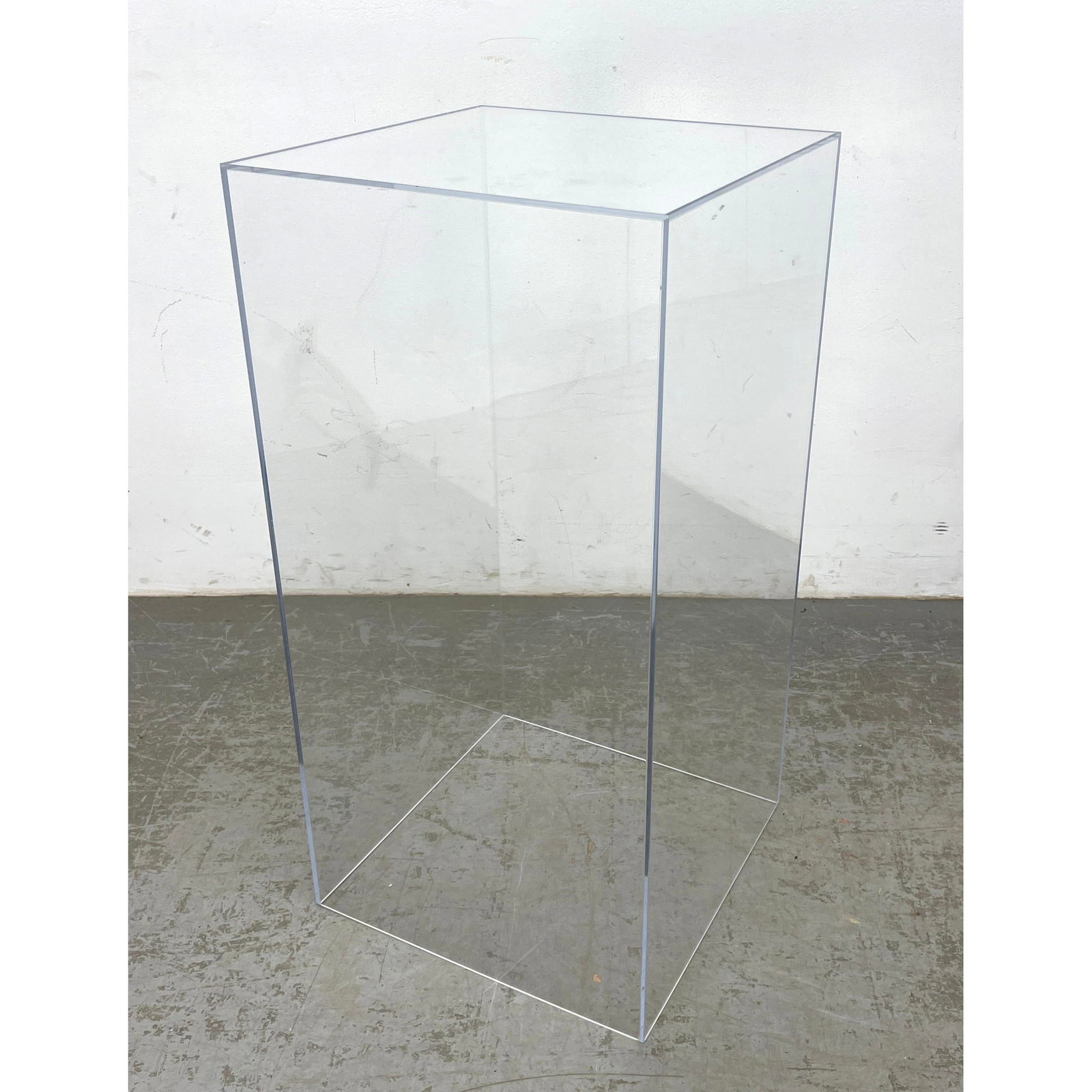 Large Lucite Pedestal Stand: Large Lucite Pedestal Stand Dimensions: Height: 36.5 inches, Width: 18 inches, Depth: 18 inches. --- - We offer curbside delivery for most items to NYC, Manhattan, Close Brooklyn, Hoboken about a week