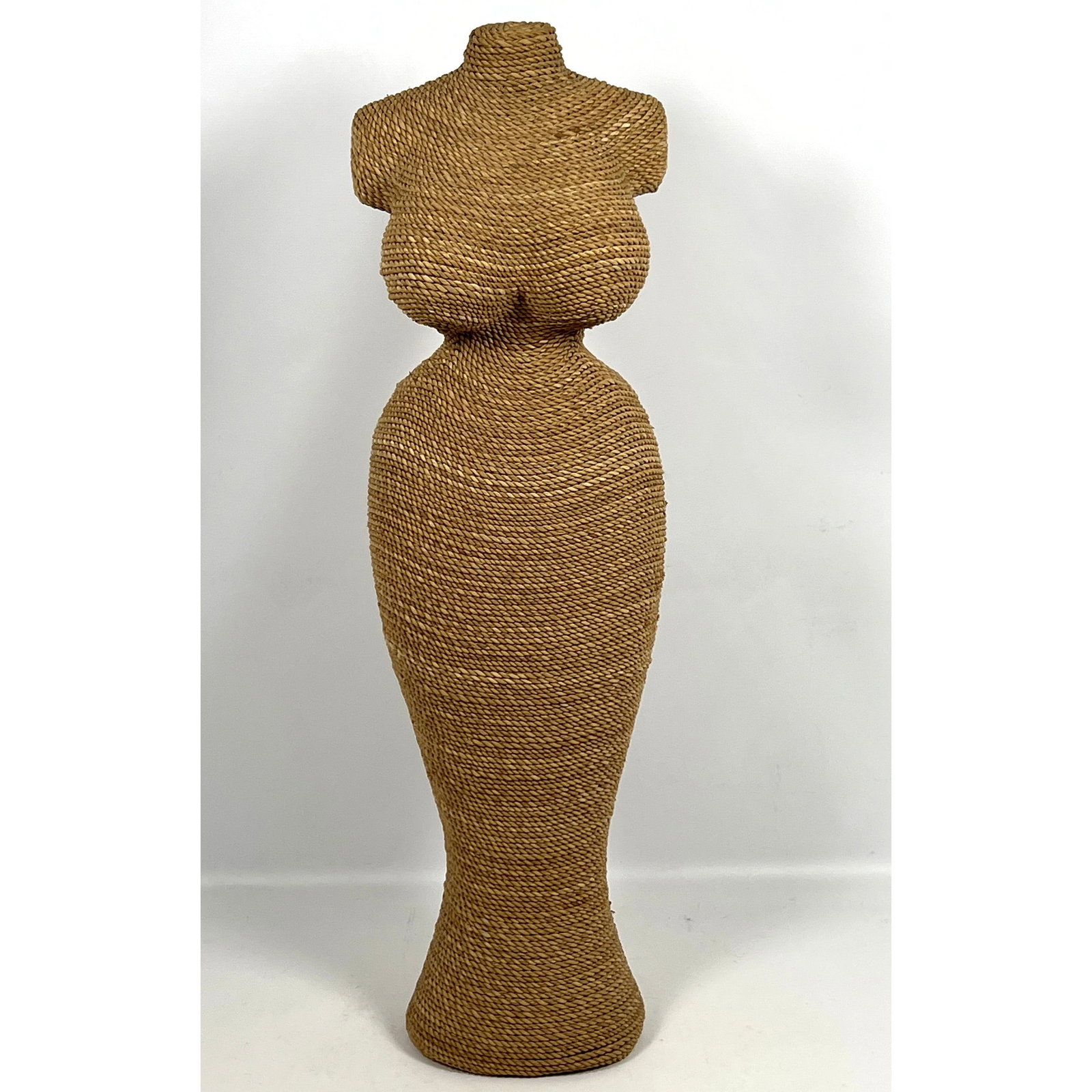 Modernist Rush Wrapped Female Form Sculpture. Curvy form.: Modernist Rush Wrapped Female Form Sculpture. Curvy form. Dimensions: Height: 31 inches, Width: 9 inches, Depth: 7.5 inches. --- US Packing and Shipping charge: In house shipping available. Will be ca