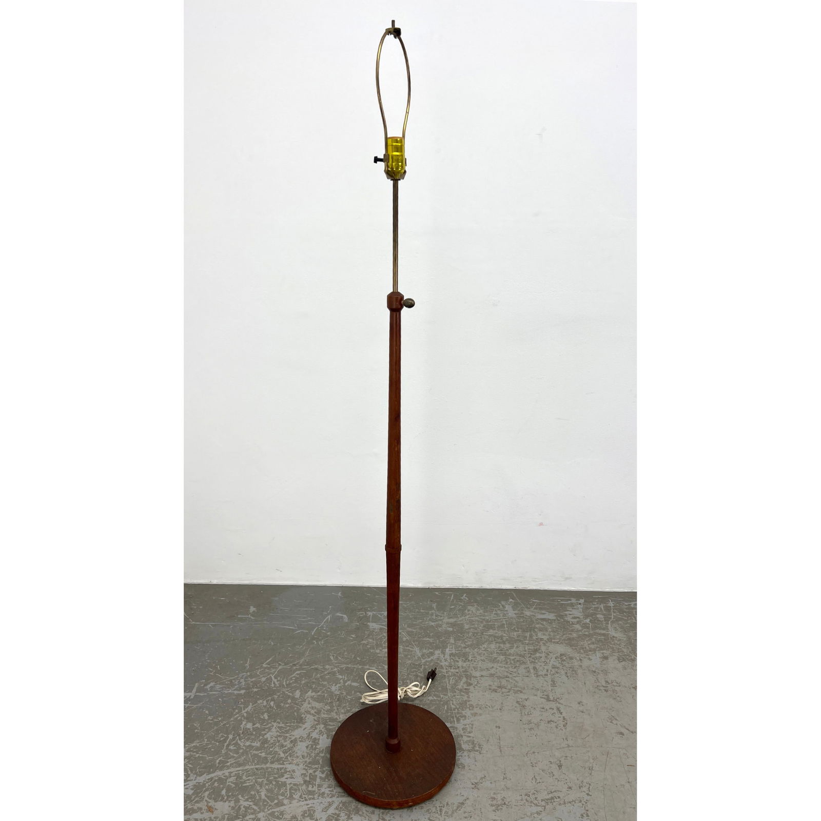 Danish Modern Teak Floor Lamp.  Brass adjusting knob. (1 of 7)