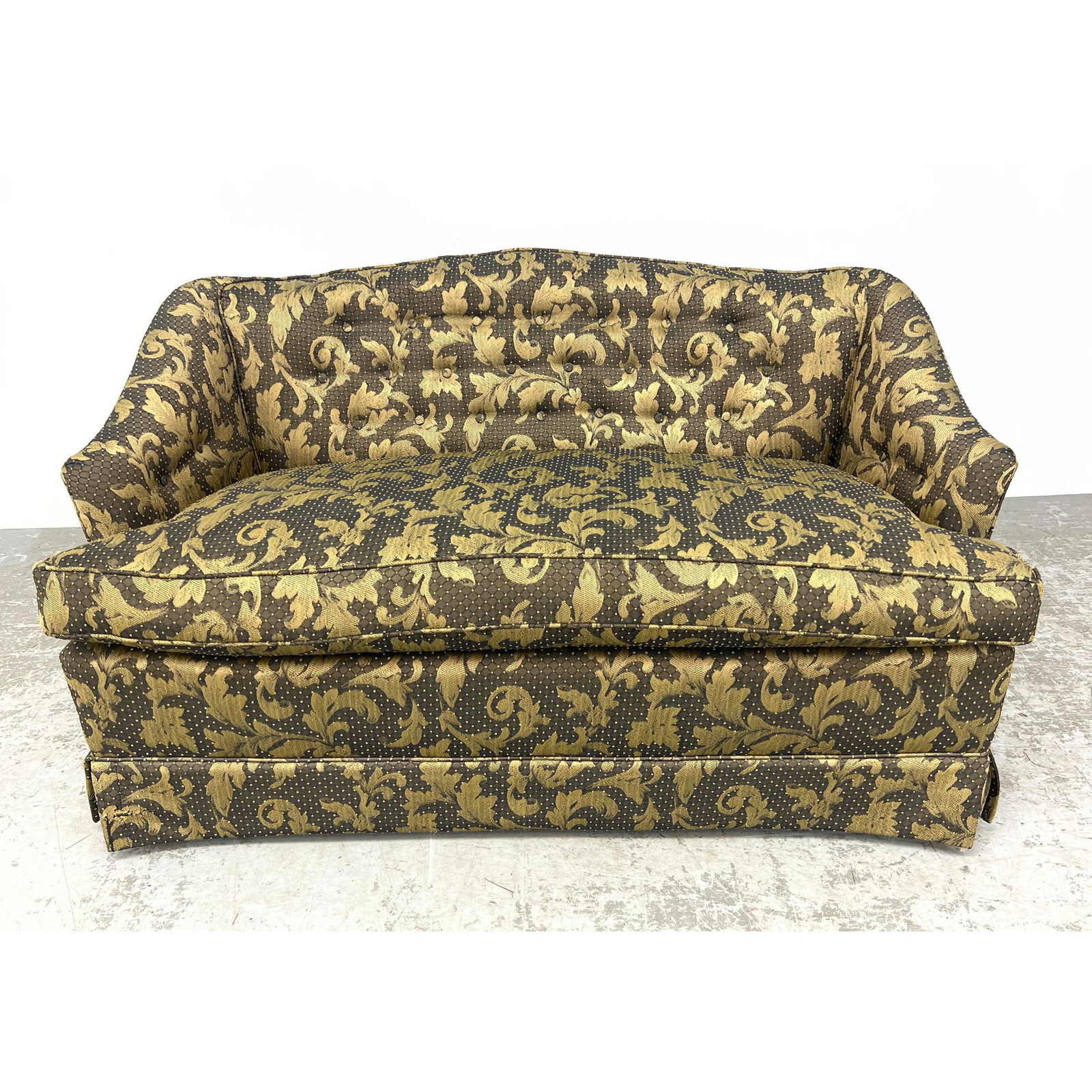 Nicely Upholstered Loveseat Sofa. (1 of 10)
