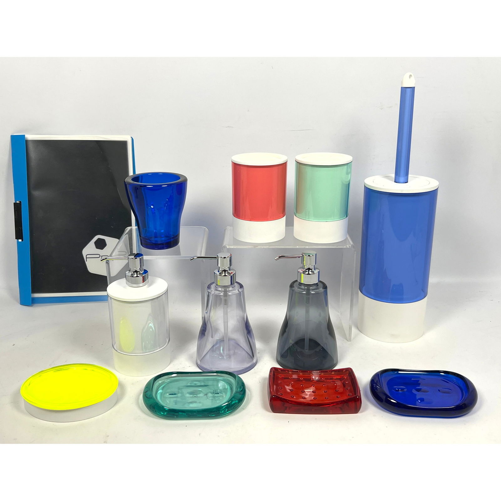 Sara Mano for PNP bathroom accessories. Made in Italy. Colorful Post Modern Housewares. Comes with c (1 of 20)