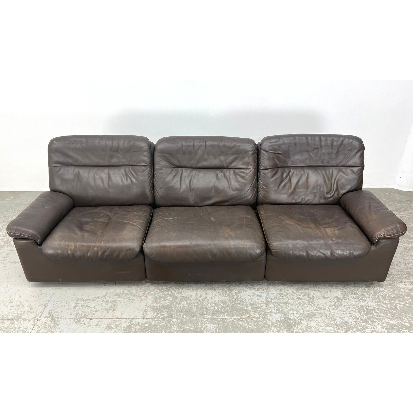 De Sede Brown Leather Sofa Couch. (1 of 13)
