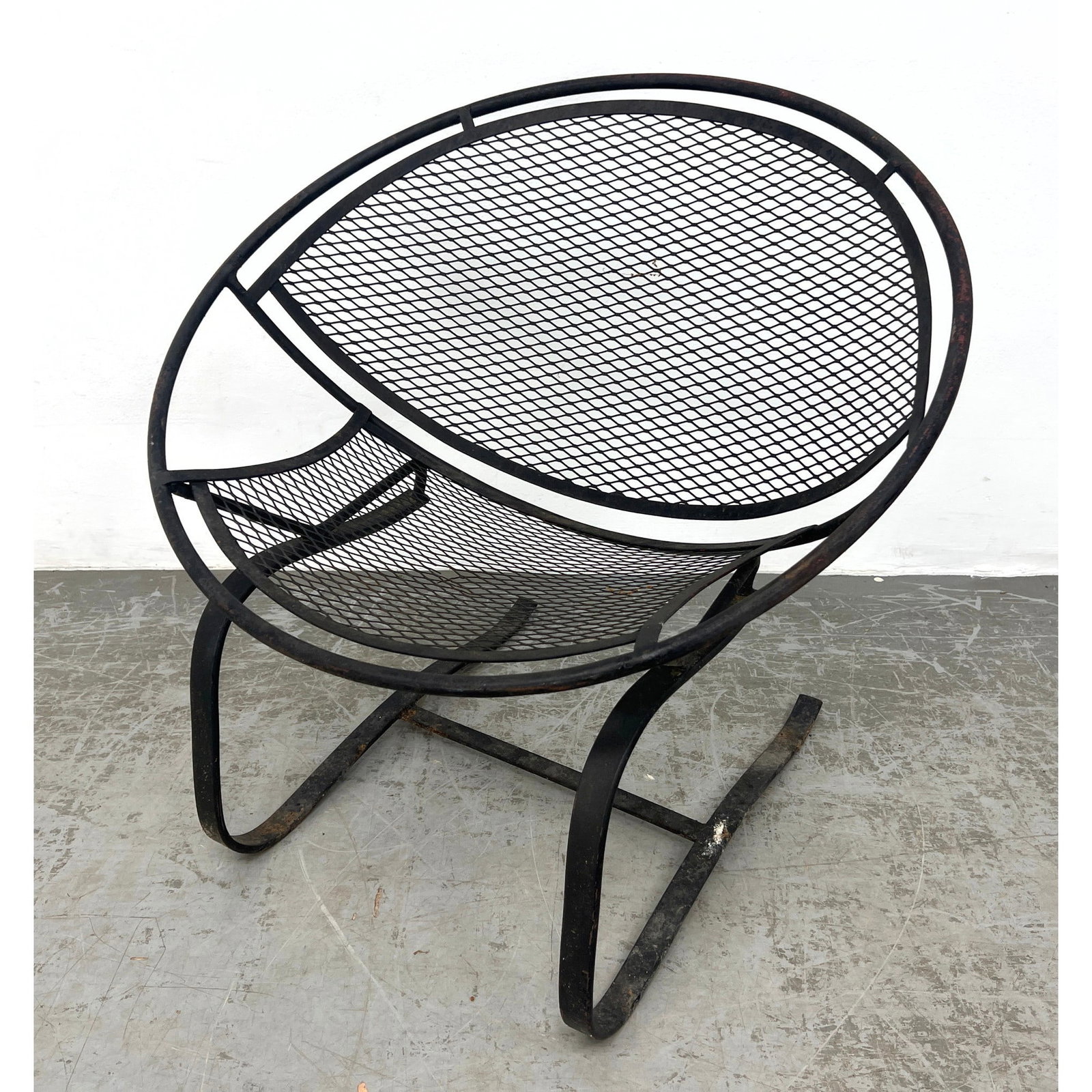 Mid Century Salterini Radar Bouncer Garden Lounge Chair.: Mid Century Salterini Radar Bouncer Garden Lounge Chair. Dimensions: Height: 30 inches, Width: 29.5 inches, Depth: 26 inches. - Seat Height: 16 inches --- - We offer curbside delivery for most items t