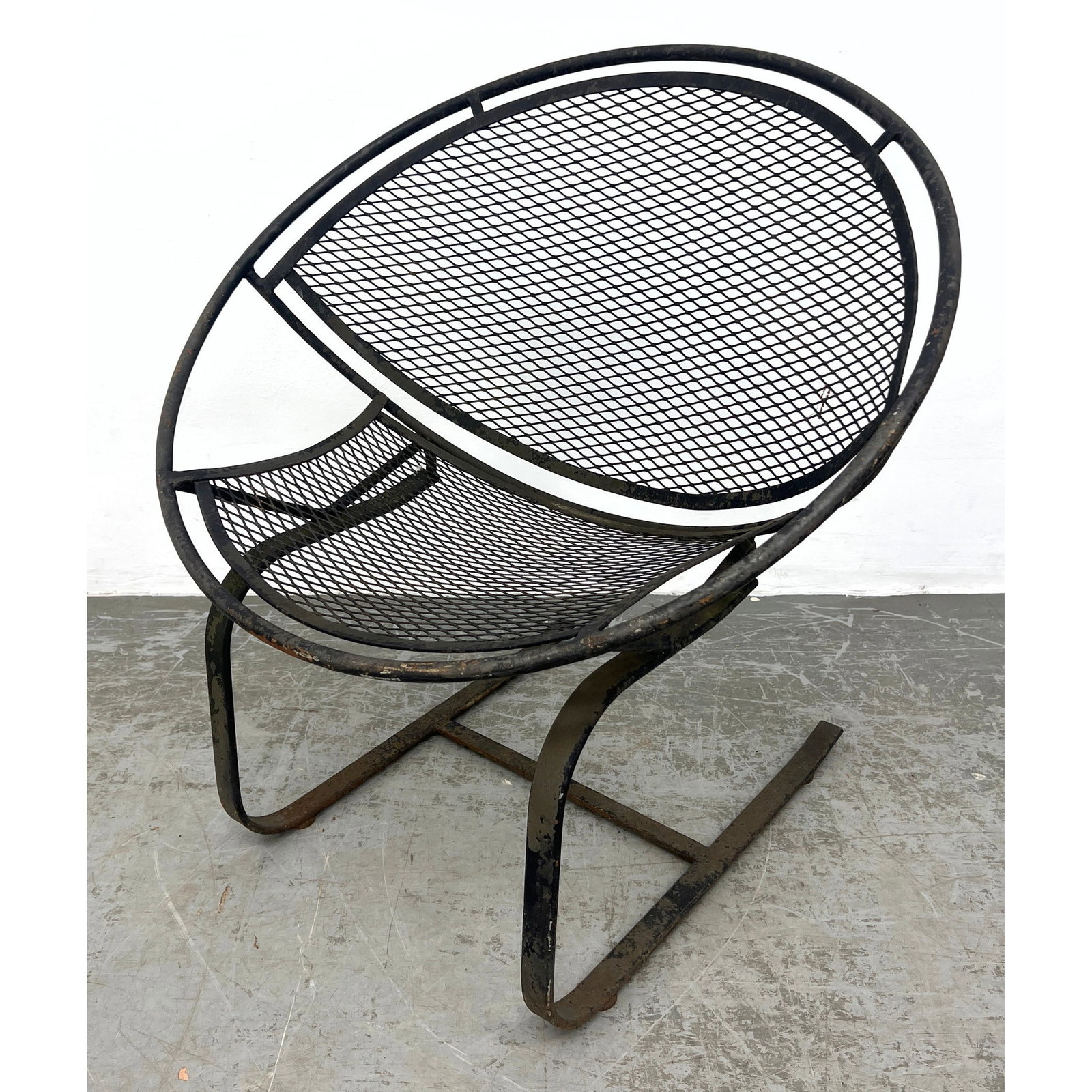 Mid Century Salterini Radar Bouncer Garden Lounge Chair.: Mid Century Salterini Radar Bouncer Garden Lounge Chair. Dimensions: Height: 32 inches, Width: 30 inches, Depth: 24 inches. - Seat Height: 16 inches --- - We offer curbside delivery for most items to 