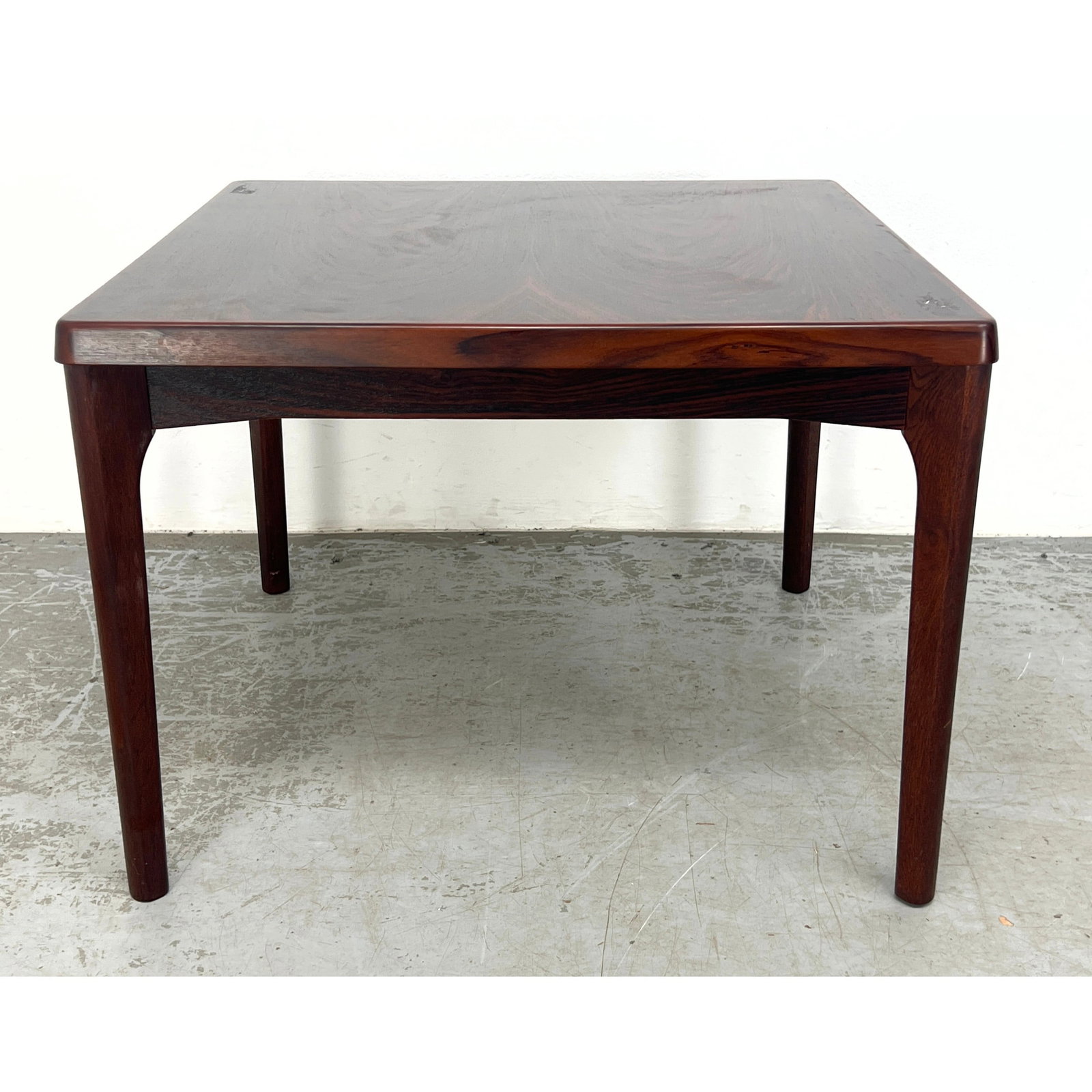 Vejle Stole Rosewood Side End Table: Vejle Stole Rosewood Side End Table Dimensions: Height: 20.5 inches, Width: 27.5 inches, Depth: 27.5 inches. --- - We offer curbside delivery for most items to NYC, Manhattan, Close Brooklyn, Hoboken 