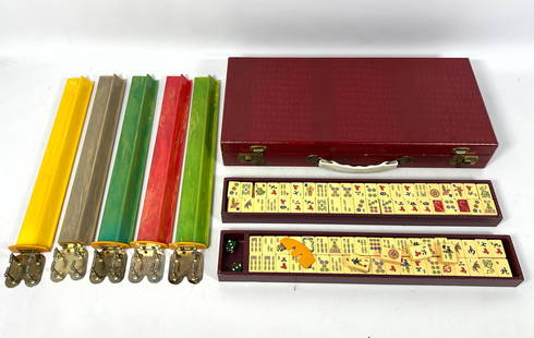 Vintage Bakelite Mah Jong Set. Original Carrying Case: Vintage Bakelite Mah Jong Set. Original Carrying Case Dimensions: Height: 10.5 inches, Width: 19.5 inches, Depth: 3 inches. --- US Packing and Shipping charge: In house shipping available. Will be cal