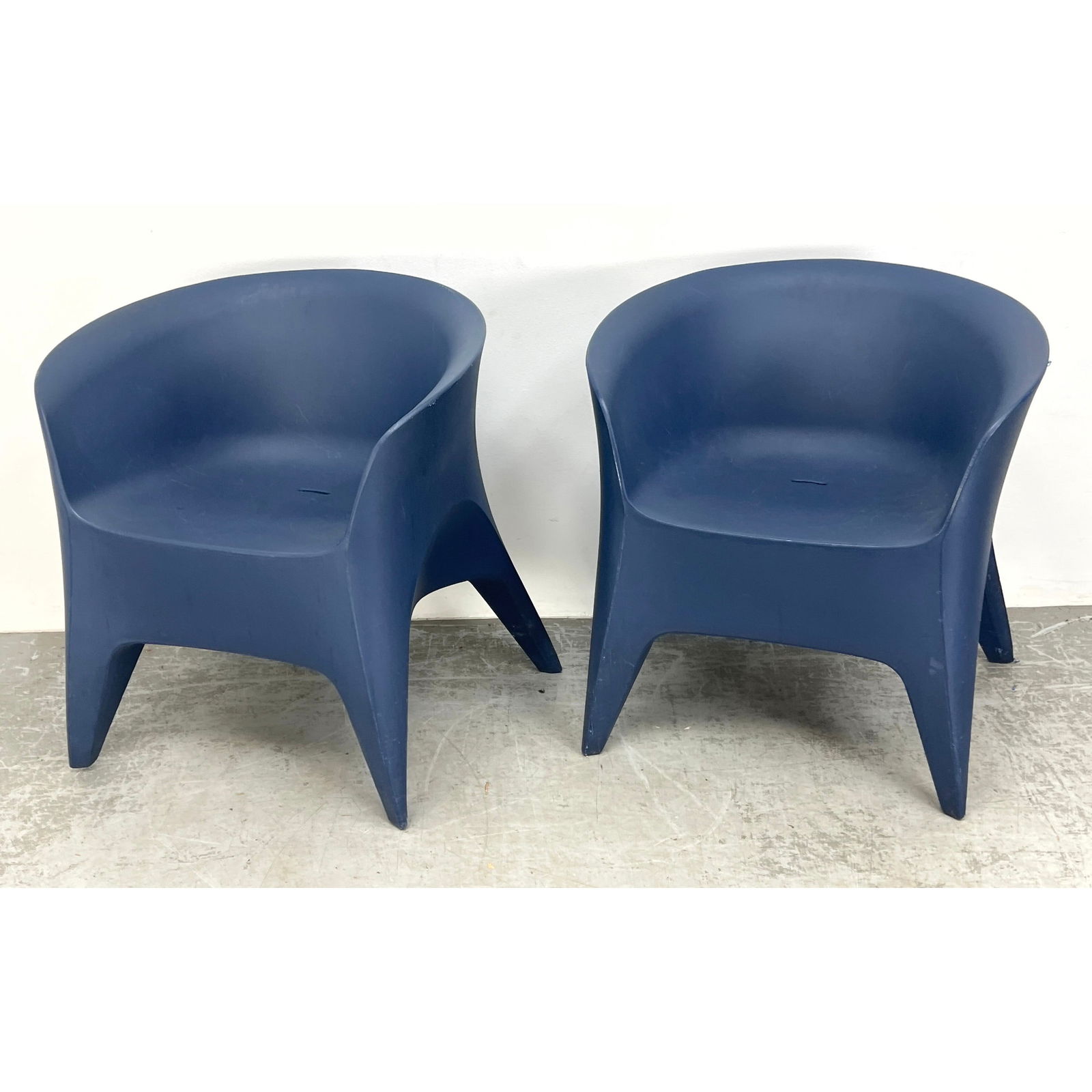 Pair OBIE Plastic Lounge Chairs. KIAN attribute.: Pair OBIE Plastic Lounge Chairs. KIAN attribute. Dimensions: Height: 30.5 inches, Width: 28 inches, Depth: 21 inches. - Seat Height: 17 inches --- - We offer curbside delivery for most items to NYC, M