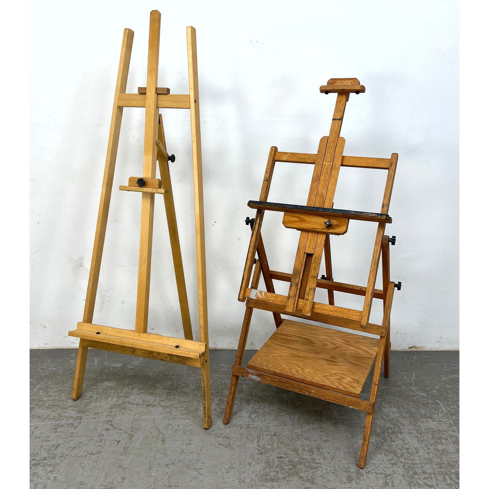 2pcs Artist Easels Painting Display Stands. (1 of 14)