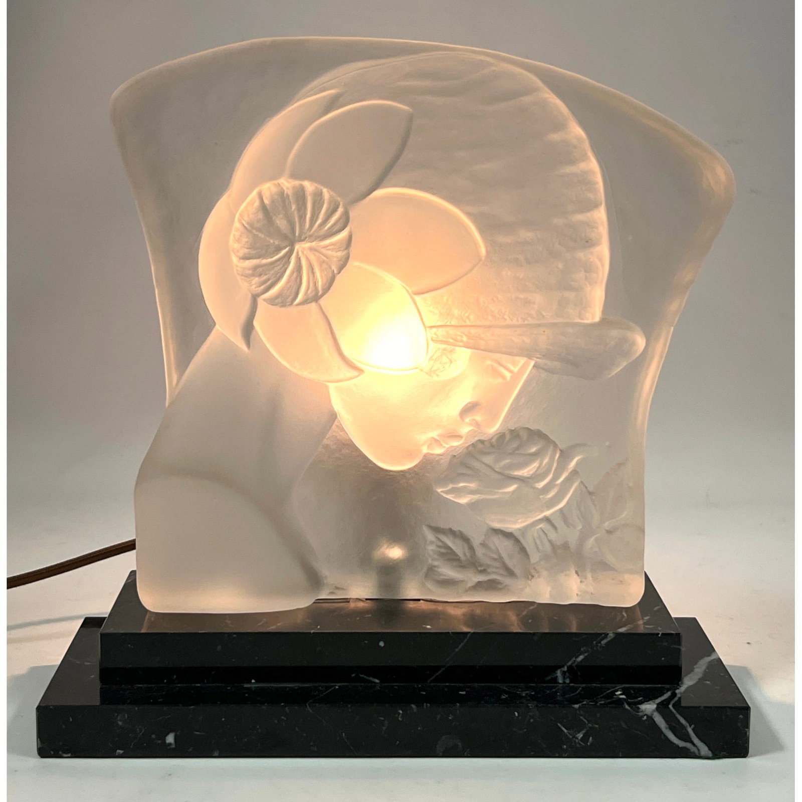 Vintage Stylized Art Deco Woman with Flower Lighted Frosted Glass on Marble Base. Lalique Style: Vintage Stylized Art Deco Woman with Flower Lighted Frosted Glass on Marble Base. Lalique Style Dimensions: Height: 10.5 inches, Width: 10.25 inches, Depth: 4 inches. --- - We offer curbside delivery 