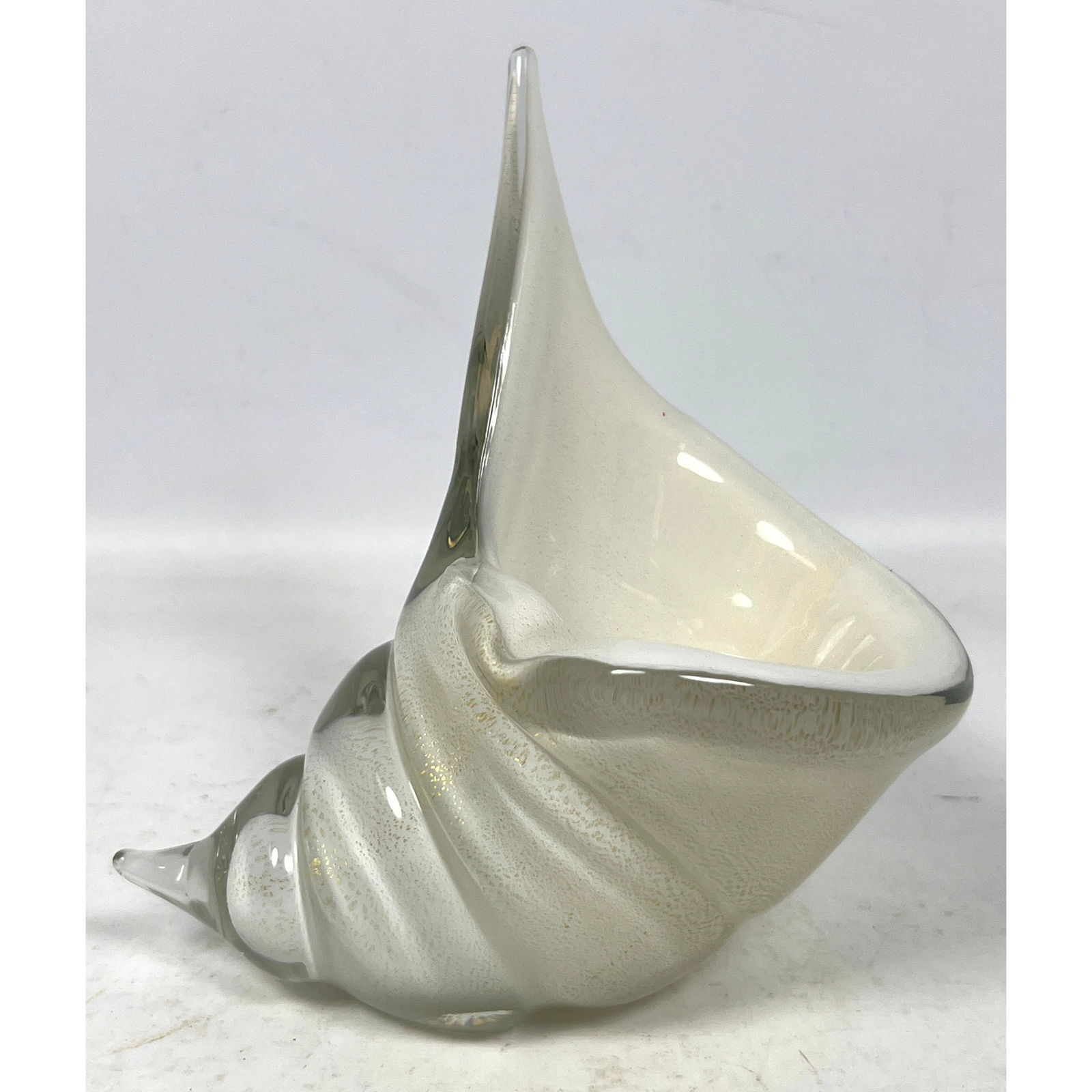 Mid Century Murano glass conch shell. After Alfredo Barbini (1 of 9)