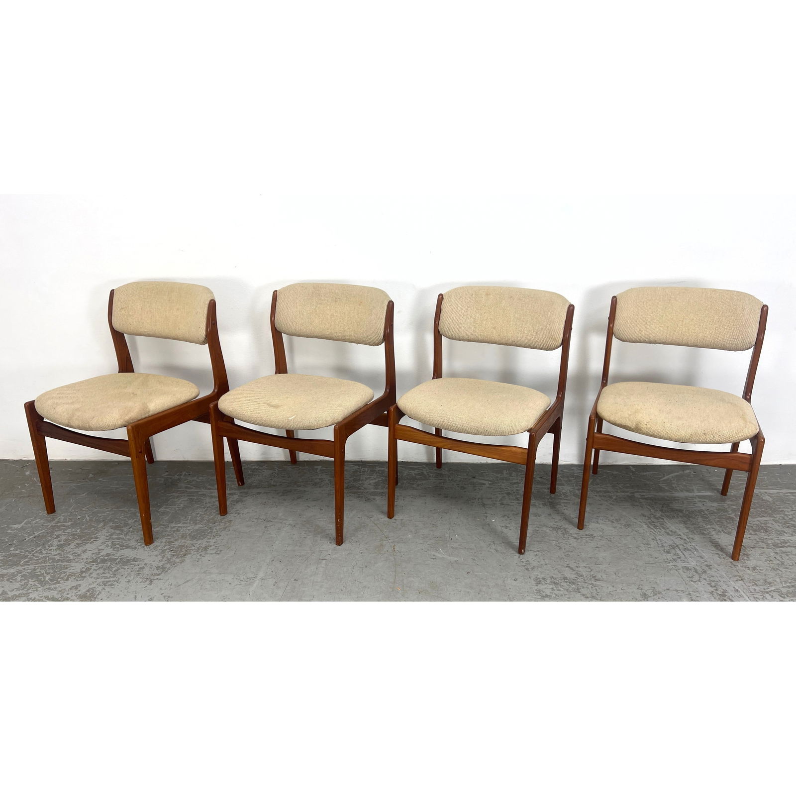 Set 4 Benny Linden Designs Teak Dining Chairs. (1 of 13)