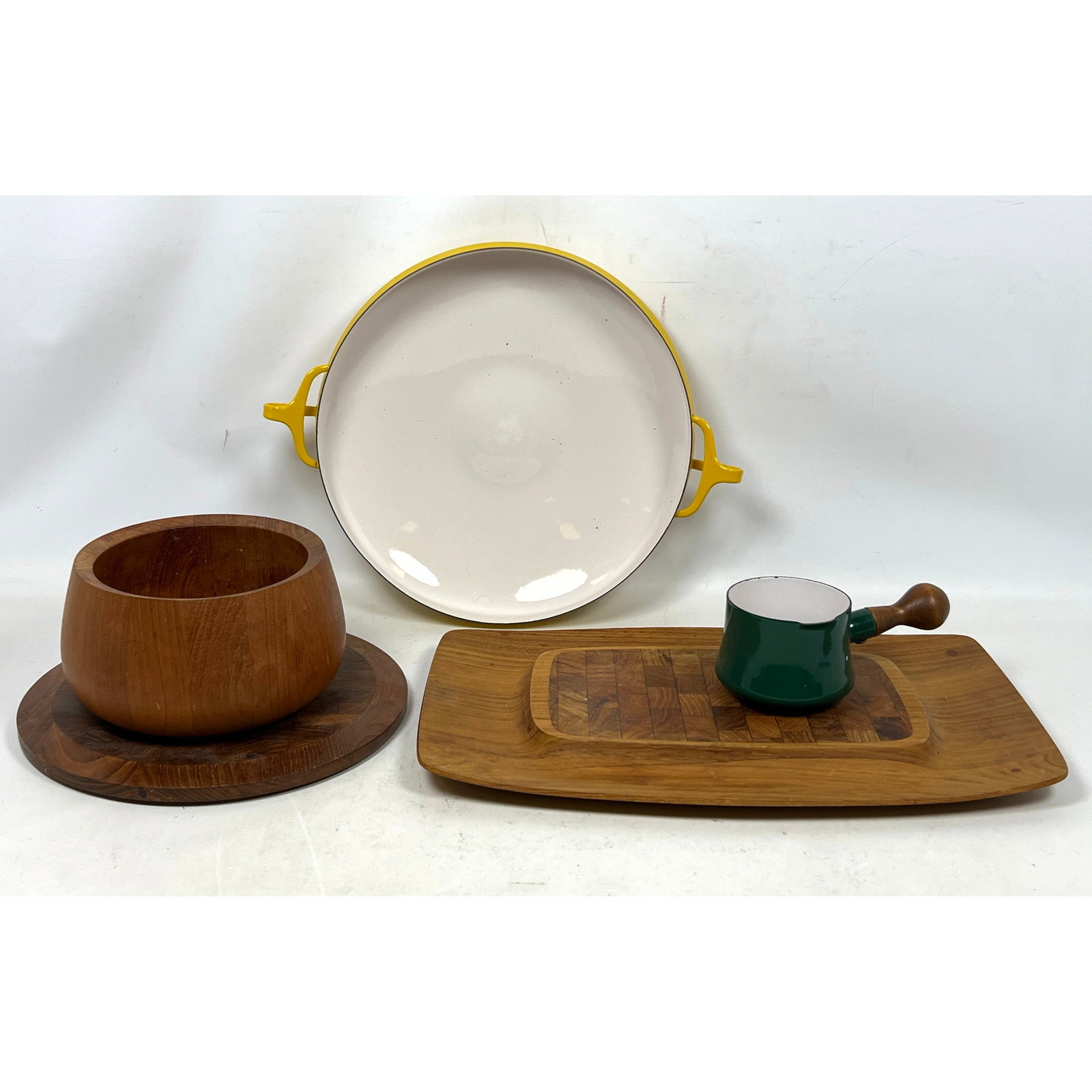 5pcs Mid Century Modern Dansk lot 3 wood pieces 2 enamel (1 of 19)