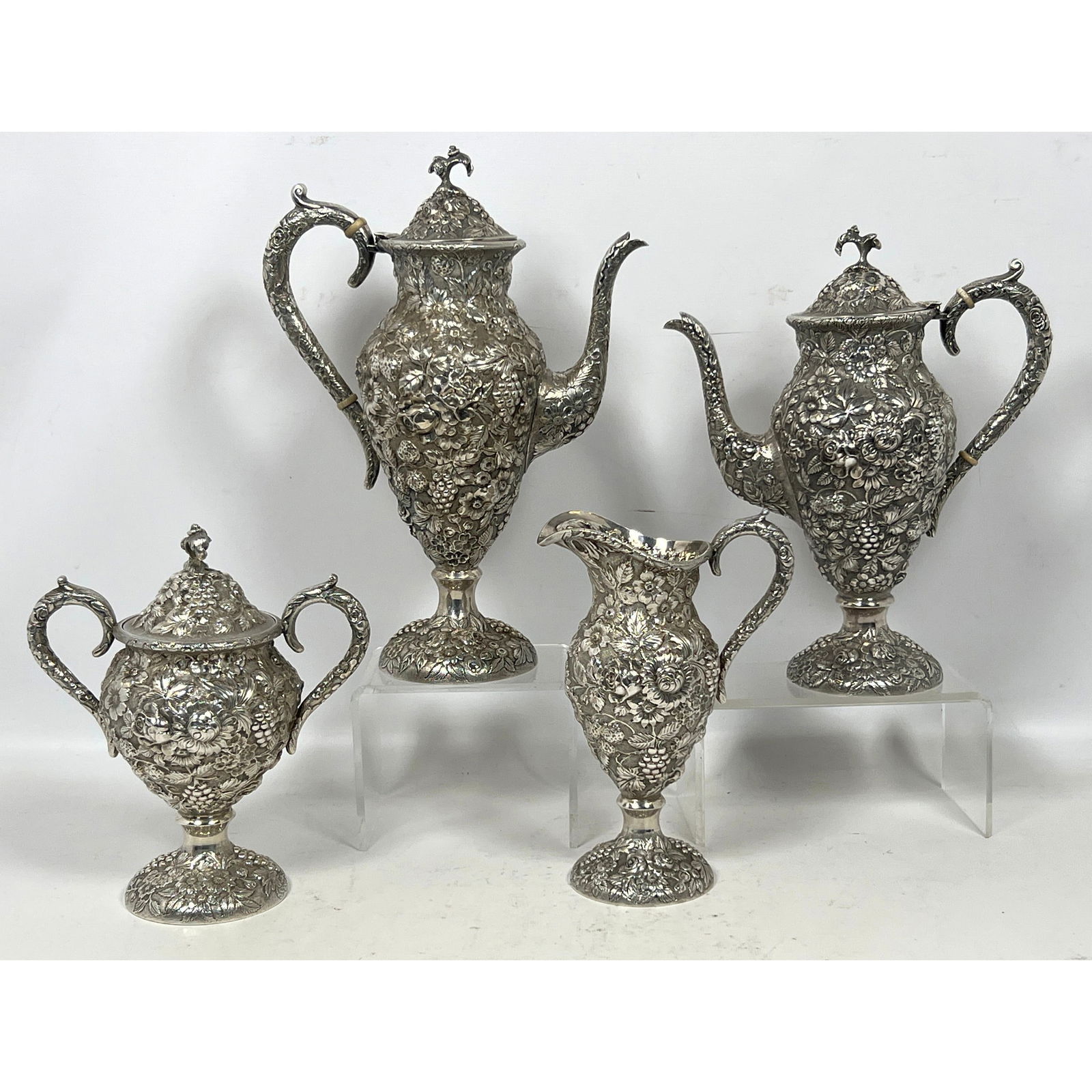 LORING ANDREWS Sterling Silver  Heavy Repousse Tea set. Floral Decorated. Cincinnati USA. (1 of 19)