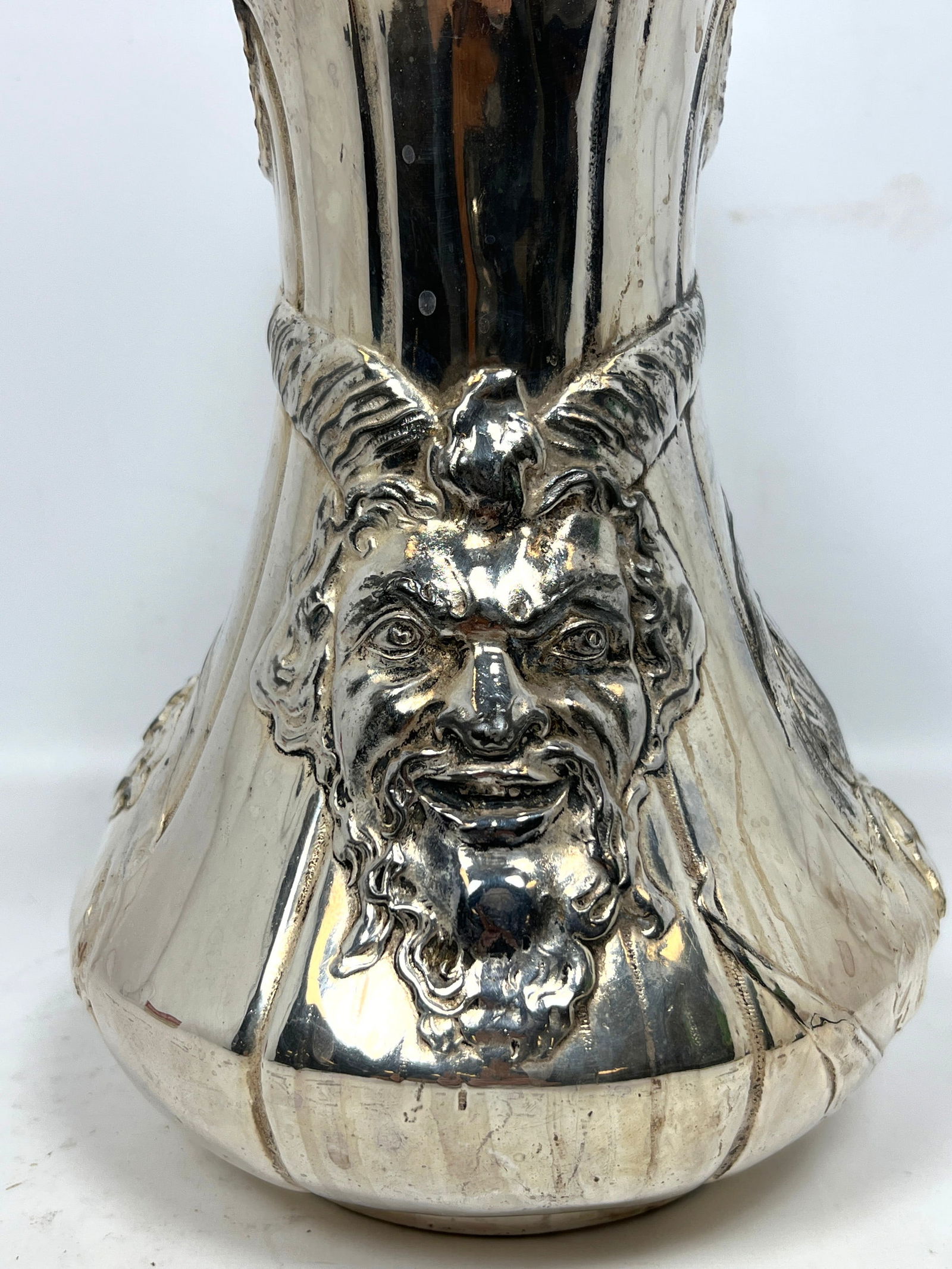 KAYSERZINN Antique Art Nouveau Pitcher. Horned Devil's Head. Pewter. Marked 4061. Polished. (1 of 16)
