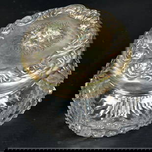UNGER BROS Sterling Silver  Vanity Dresser Jar.  "Love's Dream" . Cut Crystal Jar has Sterling Top.: UNGER BROS Sterling Silver Vanity Dresser Jar. "Love's Dream" . Cut Crystal Jar has Sterling Top. Marked on silver rim. Dimensions: Height: 3.5 inches, Width: 5 inches, Depth: 5 inches. --- US Packing