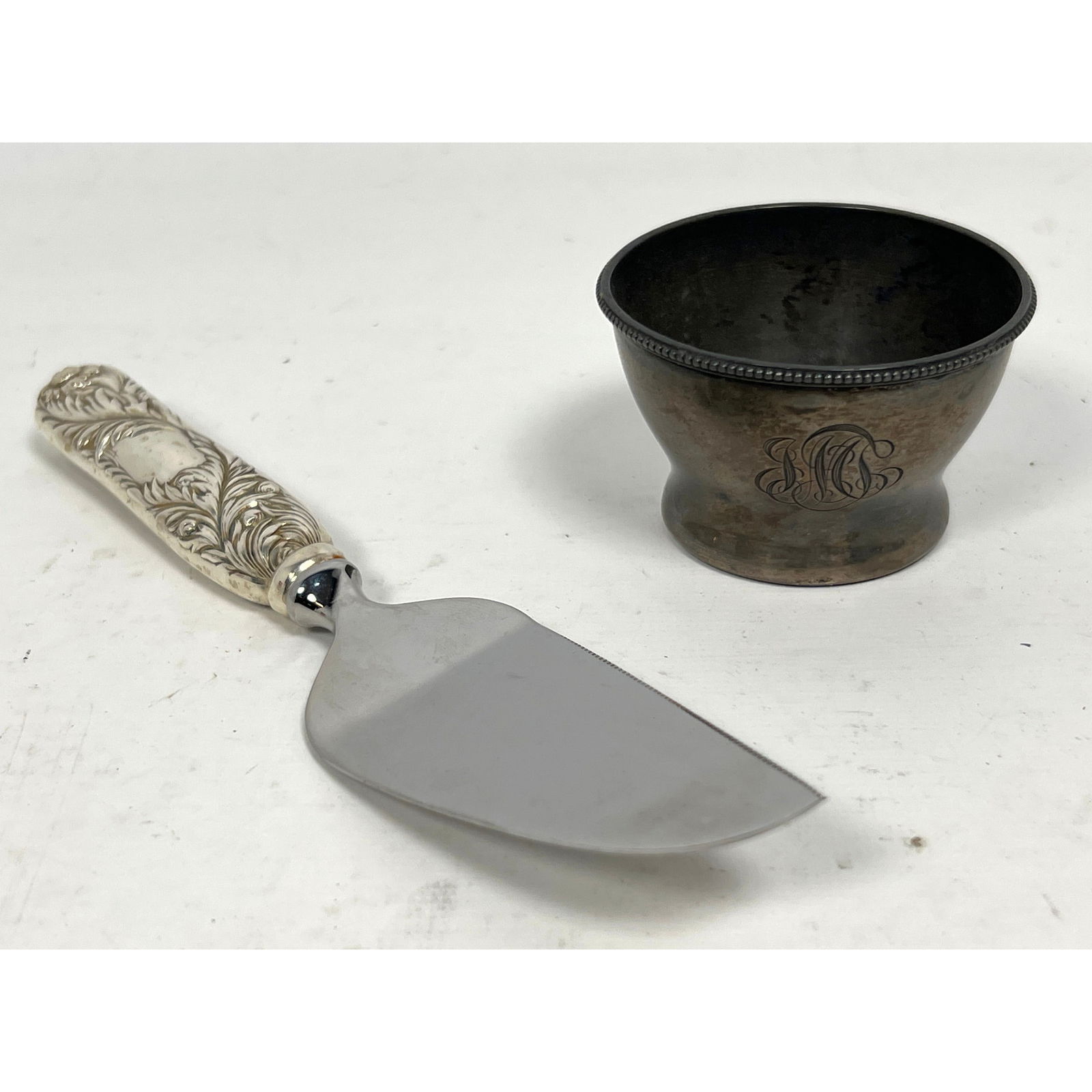 2pcs Sterling. Tiffany and Co. Sterling Handle Cheese Knife and sterling master salt. (1 of 12)