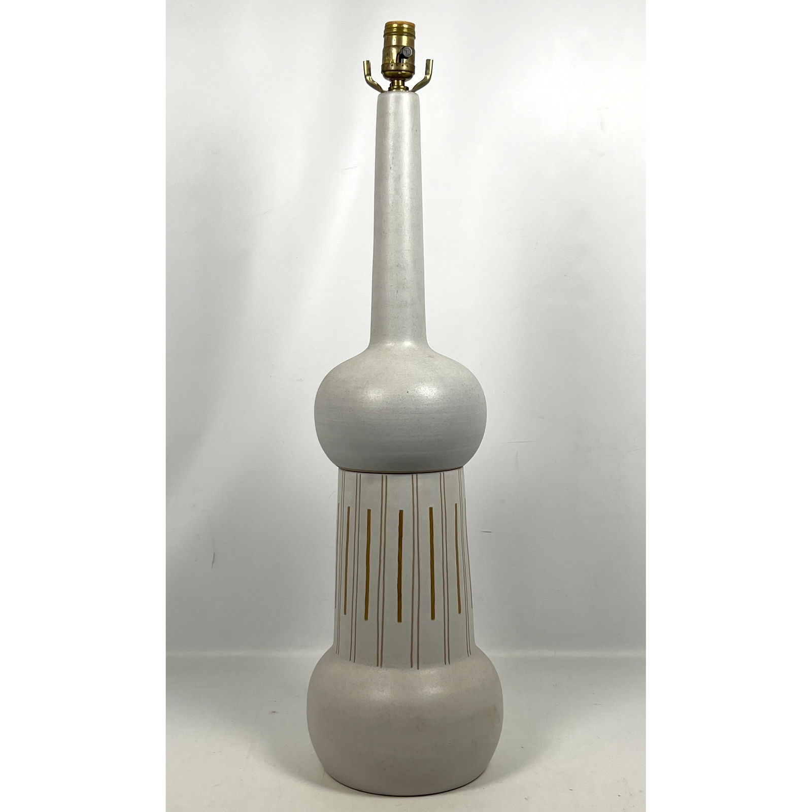 Exceptionally Tall MARTZ for MARSHALL STUDIOS Pottery Lamp. Glazed and incised design Ceramic form. (1 of 13)