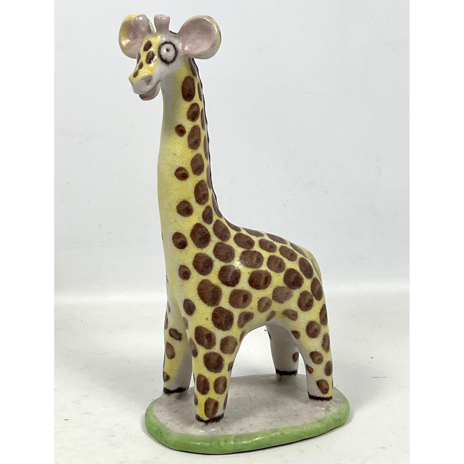 Good Italian Guido Gambone Ceramic Giraffe Figurine sculpture Italy, Signed. Whimsy.: Good Italian Guido Gambone Ceramic Giraffe Figurine sculpture Italy, Signed. Whimsy. Dimensions: Height: 9.5 inches, Width: 4 inches, Depth: 6 inches. --- US Packing and Shipping charge: In house ship