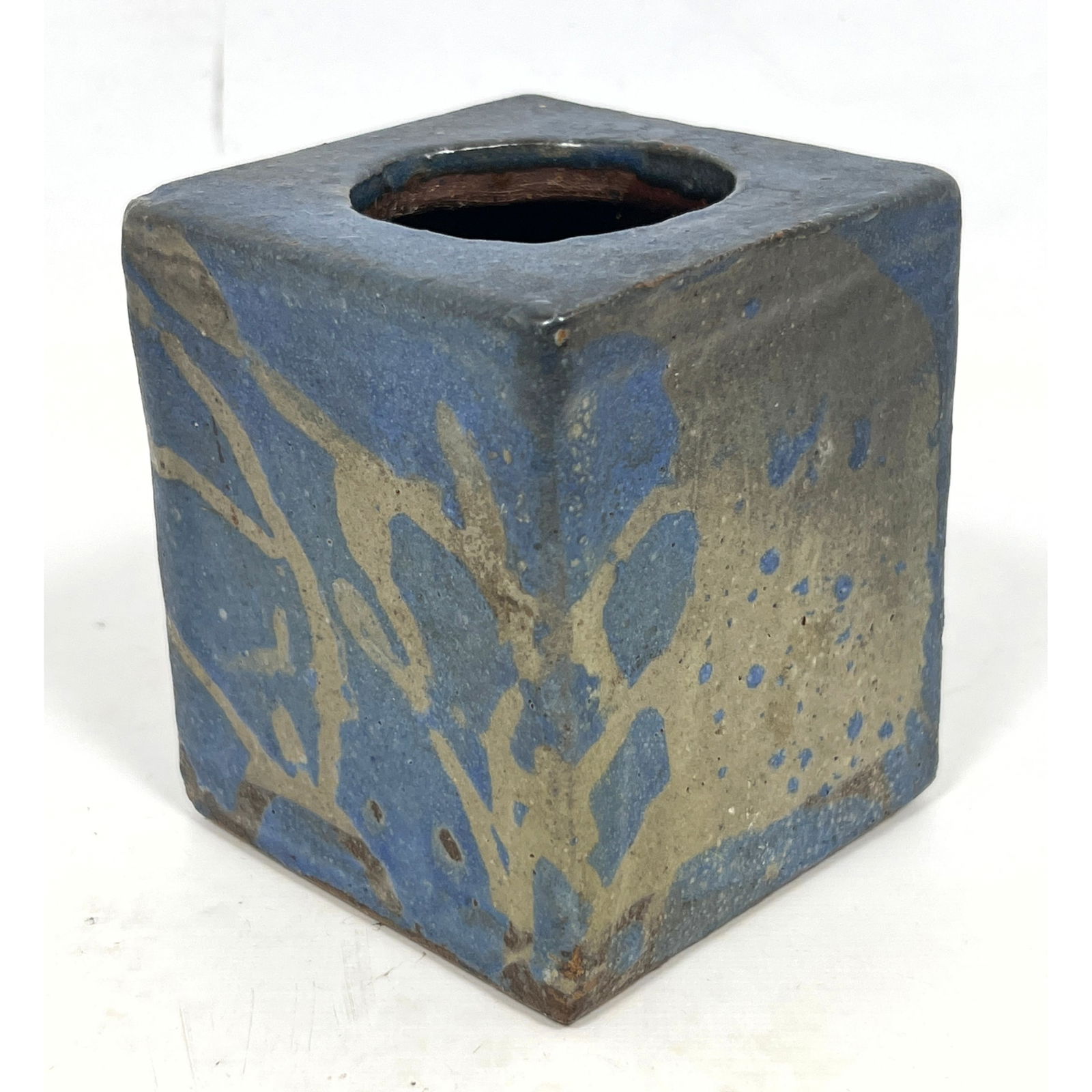 Signed Win Ng California Studio Pottery Vase. Bay Area Artist. Cressey Maxwell Style (1 of 10)