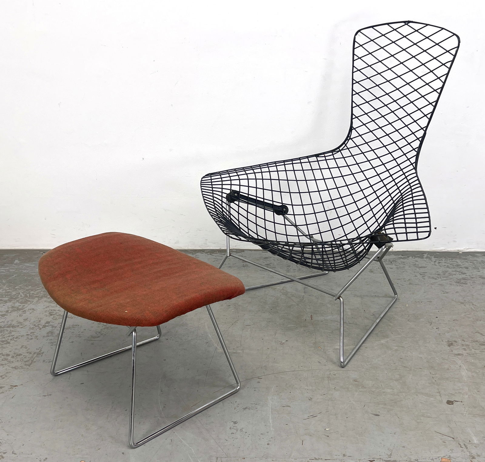 Vintage Knoll Associates Bertoia Bird Chair and Ottoman: Vintage Knoll Associates Bertoia Bird Chair and Ottoman Dimensions: Height: 38.5 inches, Width: 37.5 inches, Depth: 36 inches. - Seat Height: 15 inches - Additional Dimensions: Ottoman H: 13 inches, W