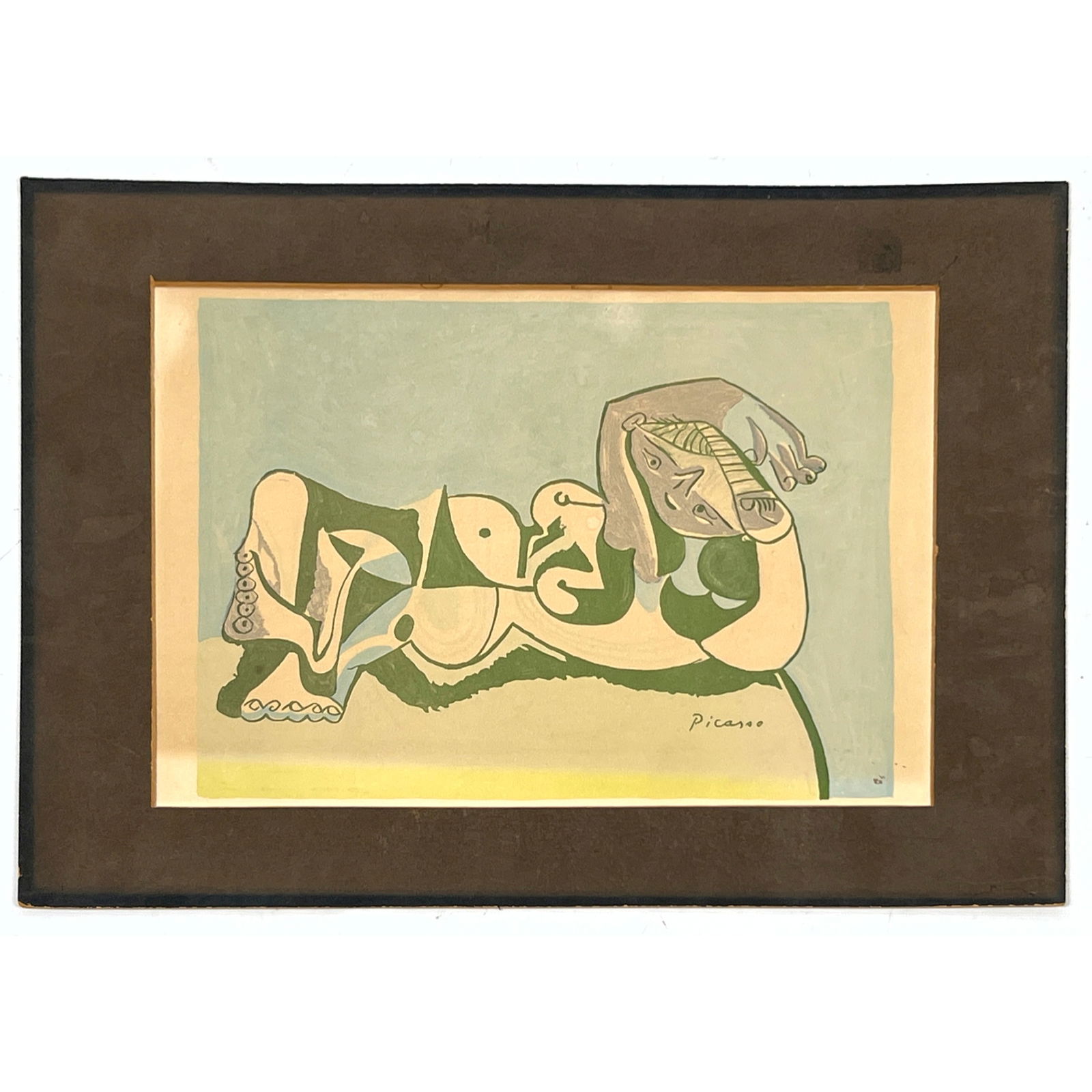 Picasso Print. Reclining nude. Vintage. Unframed.: Picasso Print. Reclining nude. Vintage. Unframed. Dimensions: Frame Height: 10.5 inches, Frame Width: 13.5 inches. - Image Size: Image Height: 8.25 inches, Image Width: 10.75 inches. --- US Packing an