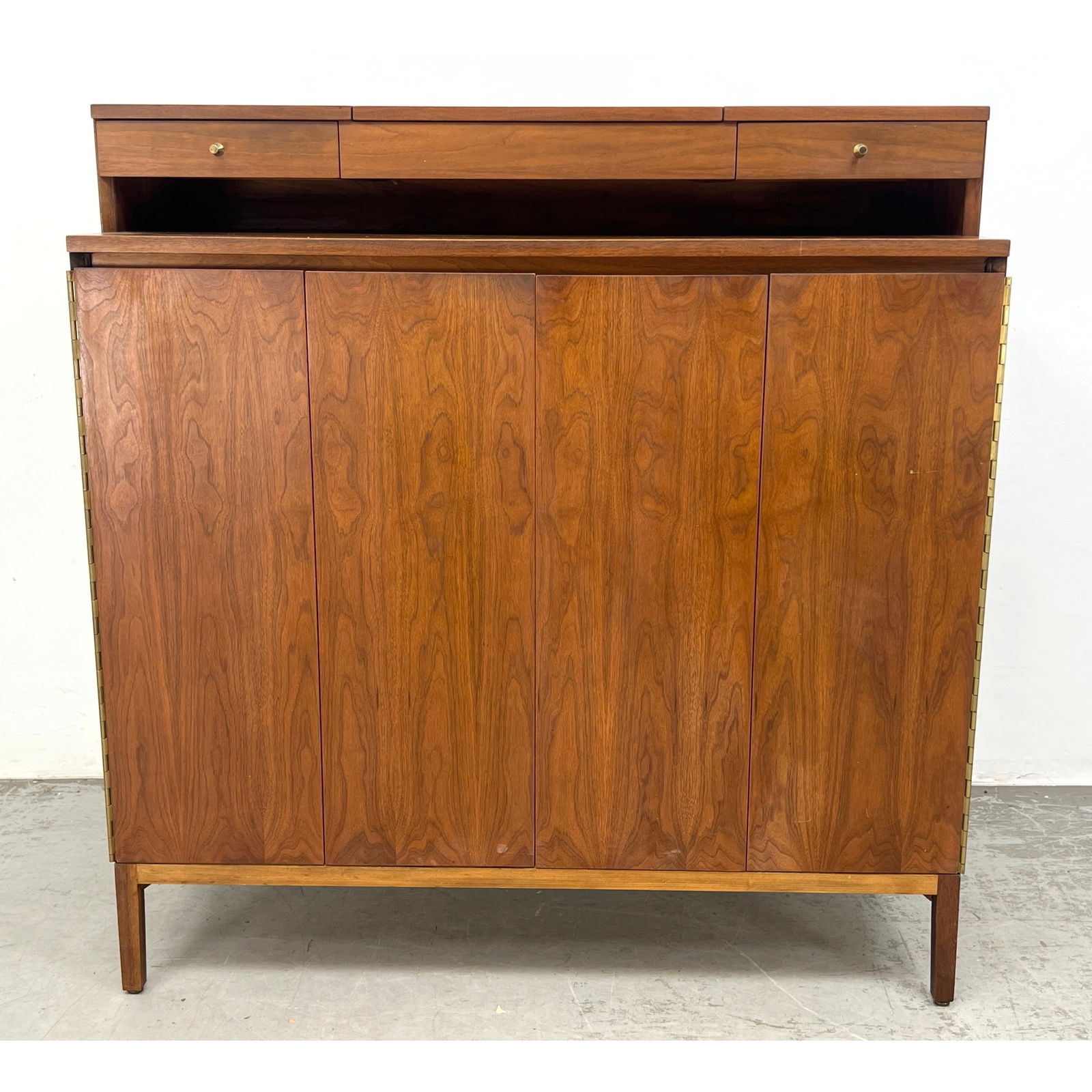 Paul McCobb Calvin Gentleman's Wardrobe Chest Dresser with Vanity Mirror (1 of 13)