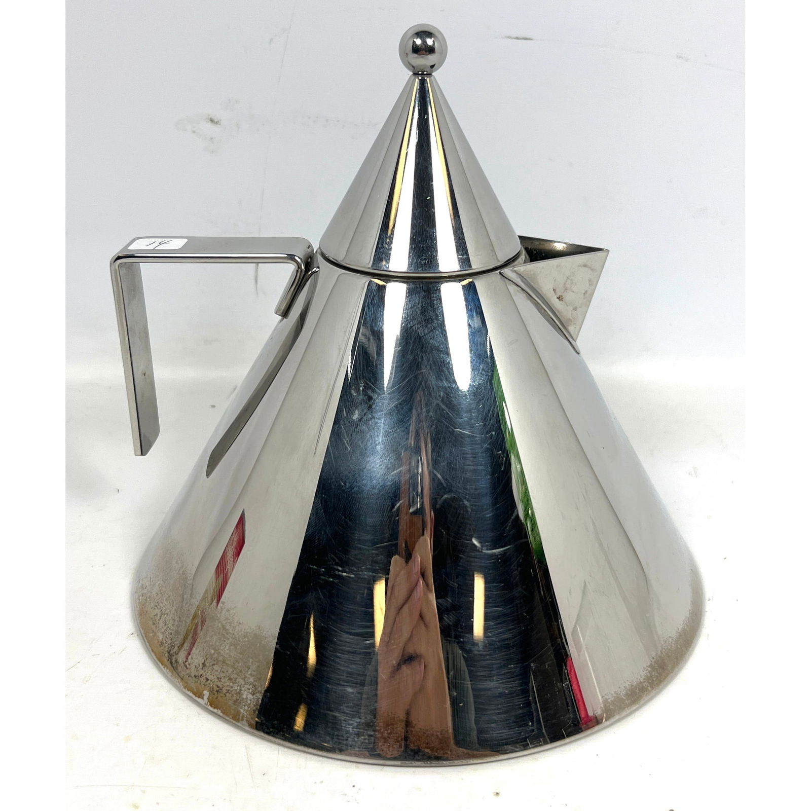 Aldo Rossi il Conico Kettle for Alessi (1985) Used (1 of 10)