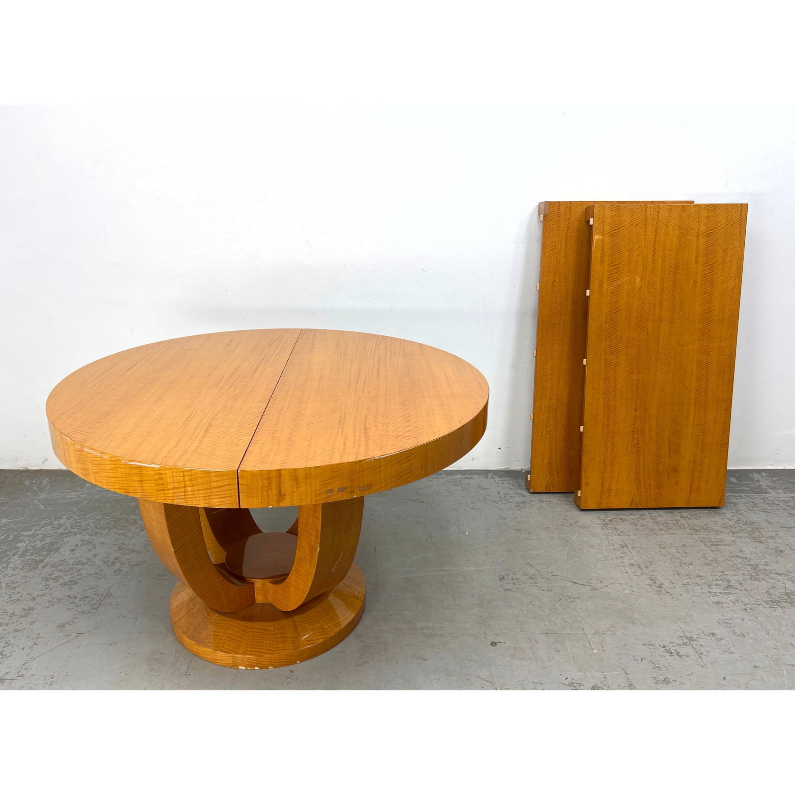 Contemporary Art Deco Dining Table. Jules Leleu Style. (1 of 11)