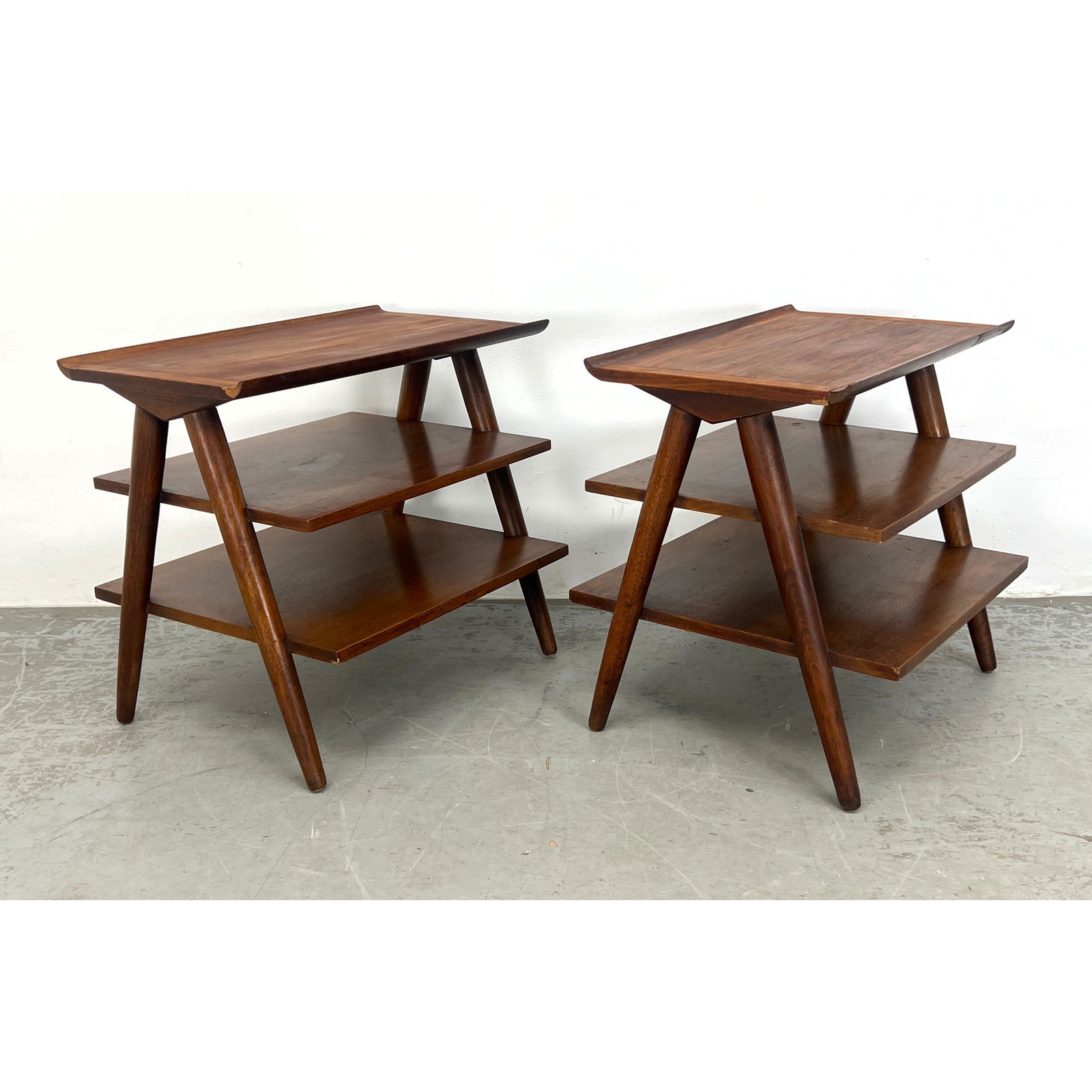 Pair Merton Gershun style Walnut Side Tables. Unsigned. (1 of 11)