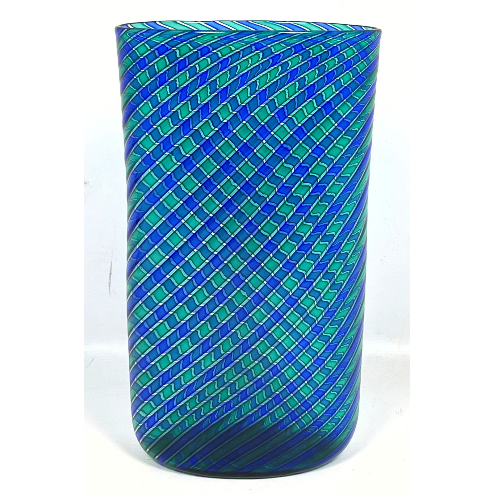 60s Vintage Ercole Barovier Spira Aurata Murano Art Glass Vase Italy: 60s Vintage Ercole Barovier Spira Aurata Murano Art Glass Vase Italy Dimensions: Height: 10.5 inches, Width: 6 inches, Depth: 3.75 inches. --- US Packing and Shipping charge: In house shipping availab