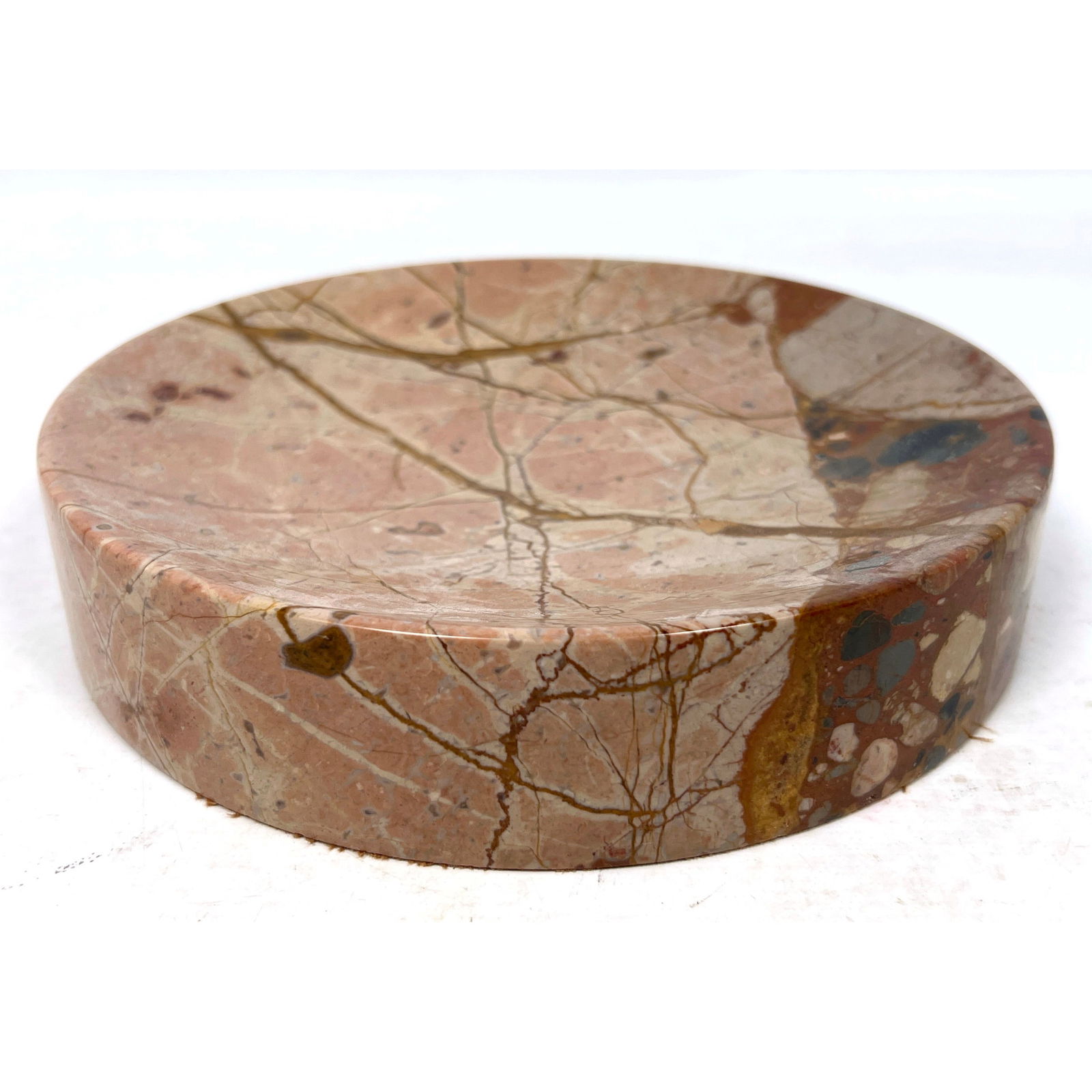 Marble Round Dish. Slightly concave interior.: Marble Round Dish. Slightly concave interior. Dimensions: Height: 2 inches, Width: 8 inches, Depth: 8 inches. --- US Packing and Shipping charge: In house shipping available. Will be calculated once d