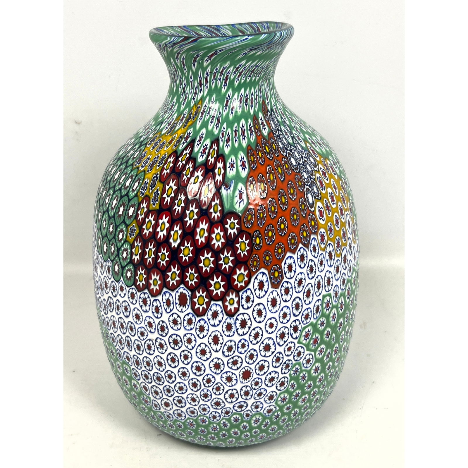 Vintage Italian Murrine Art Glass Vase Italy. Unmarked. Millefiori. (1 of 10)