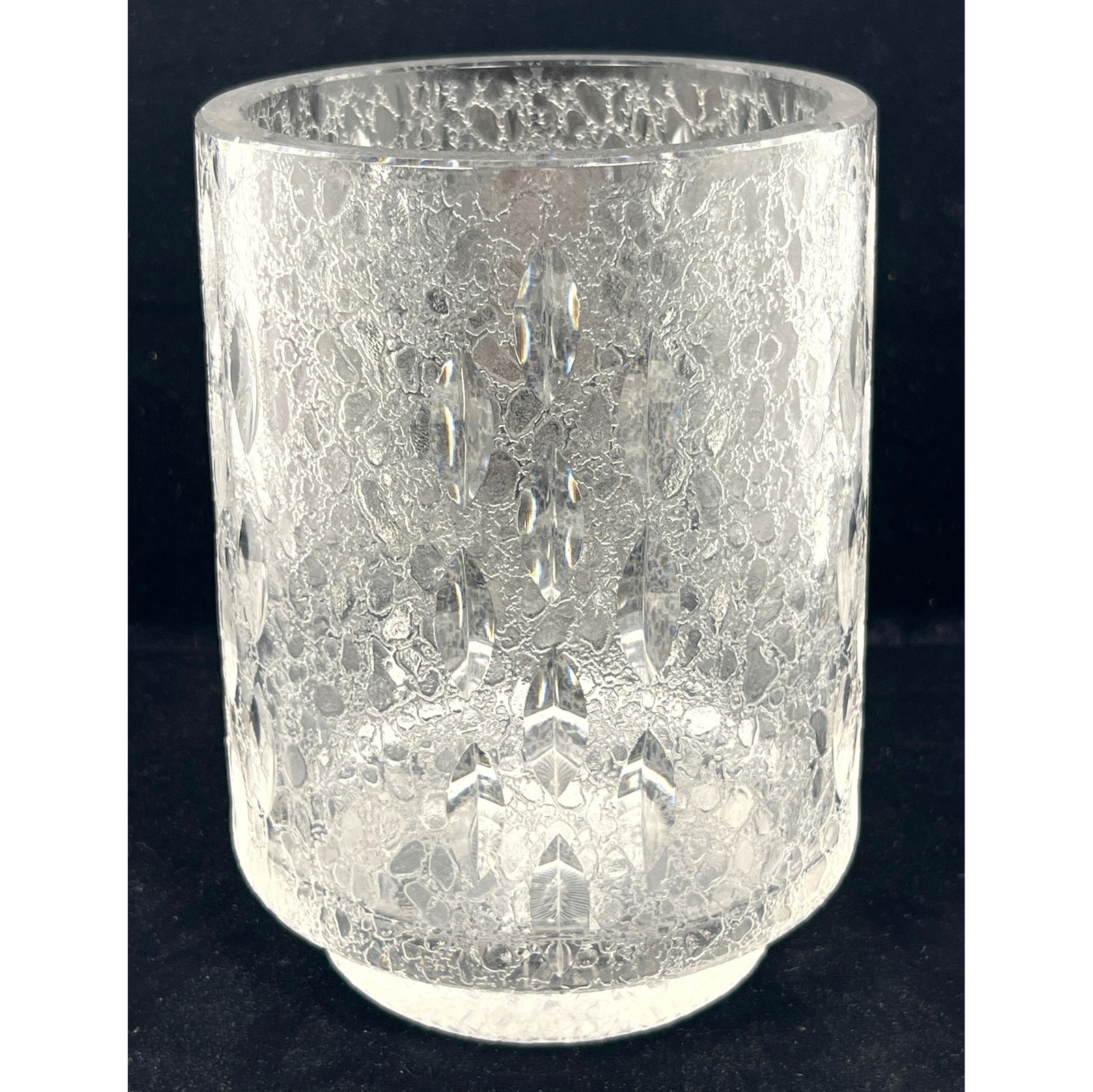 Timo Sarpaneva Attributed Finnish Cut Glass Crystal Vase Finland. Unmarked.: Timo Sarpaneva Attributed Finnish Cut Glass Crystal Vase Finland. Unmarked. Dimensions: Height: 8 inches, Width: 6 inches, Depth: 6 inches. --- US Packing and Shipping charge: In house shipping availa