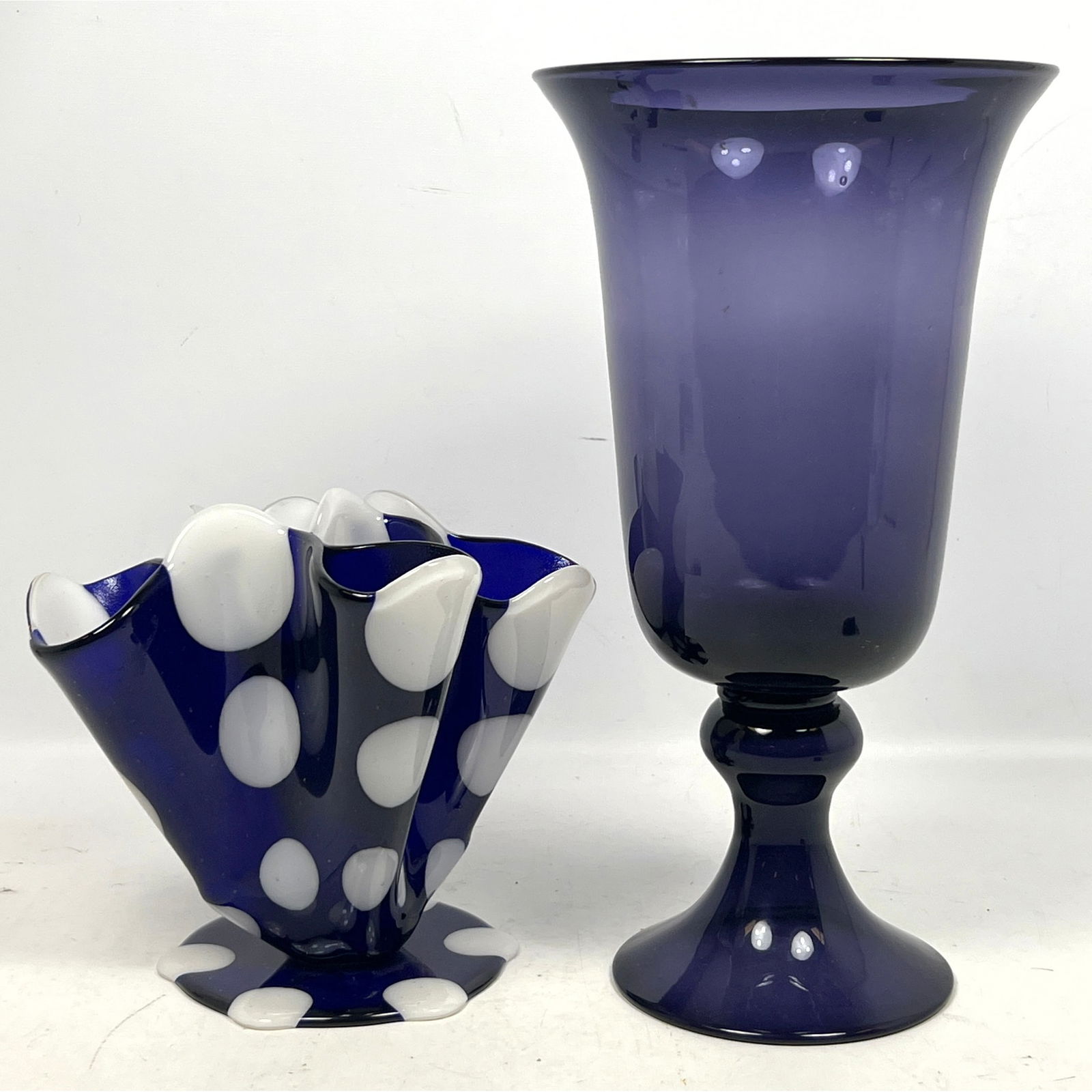 2pcs Handblown Art Glass Vases. Hand Crafted California ruffled handkerchief vase, opaque amethyst-p (1 of 14)