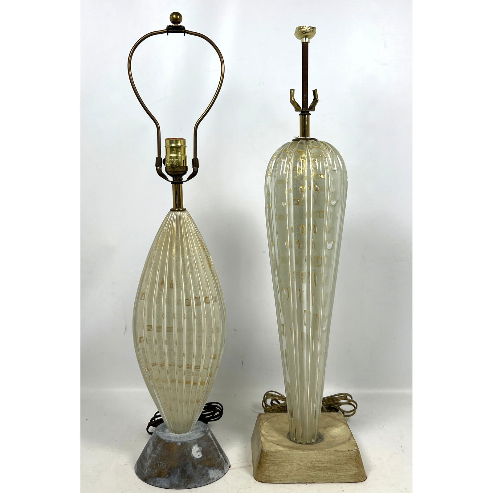2pcs Murano Art Glass Table Lamps. Glass in good condition. (1 of 15)