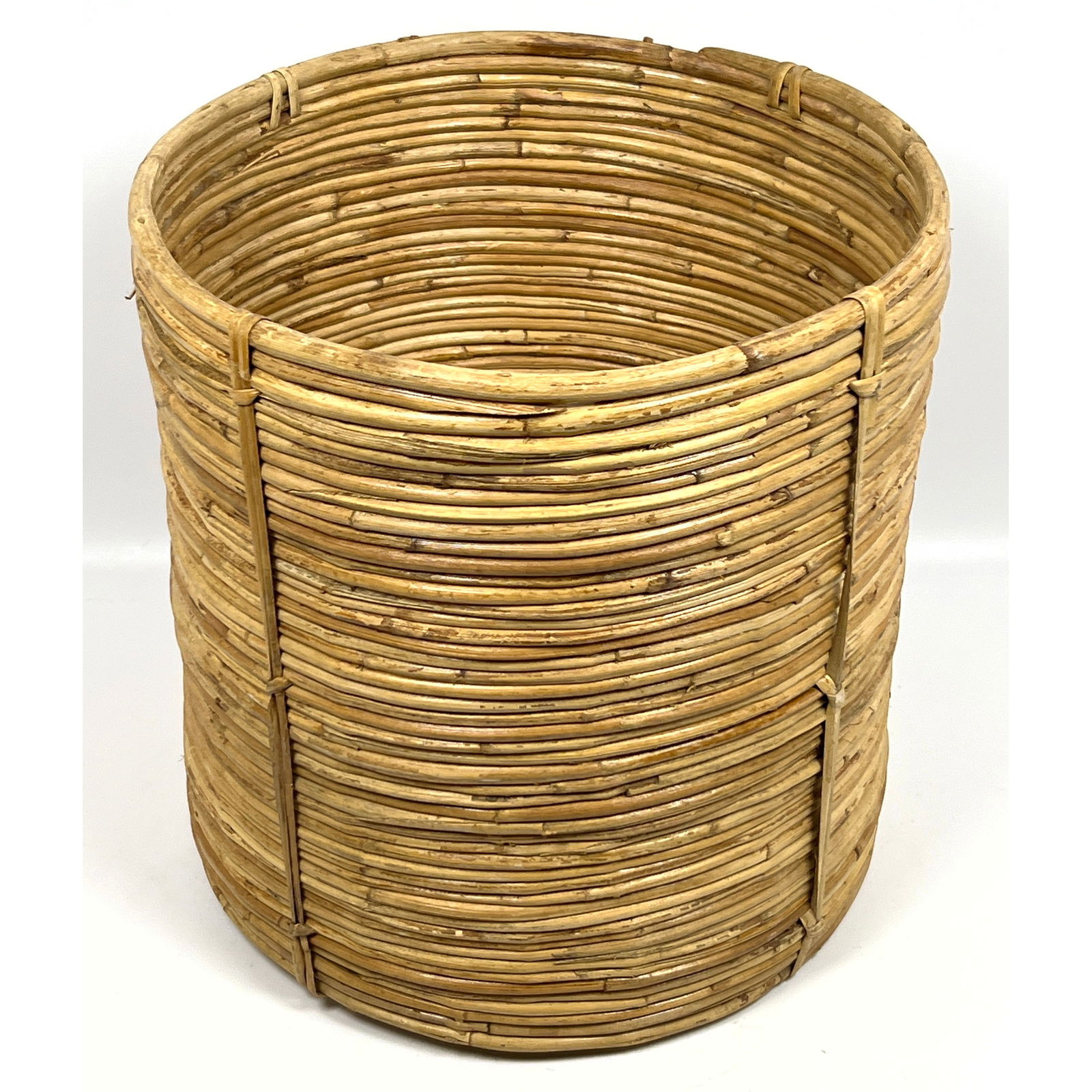Pencil reed wastebasket Bin. Natural Rattan.: Pencil reed wastebasket Bin. Natural Rattan. Dimensions: Height: 12.5 inches, Width: 12 inches, Depth: 12 inches. --- US Packing and Shipping charge: In house shipping available. Will be calculated on