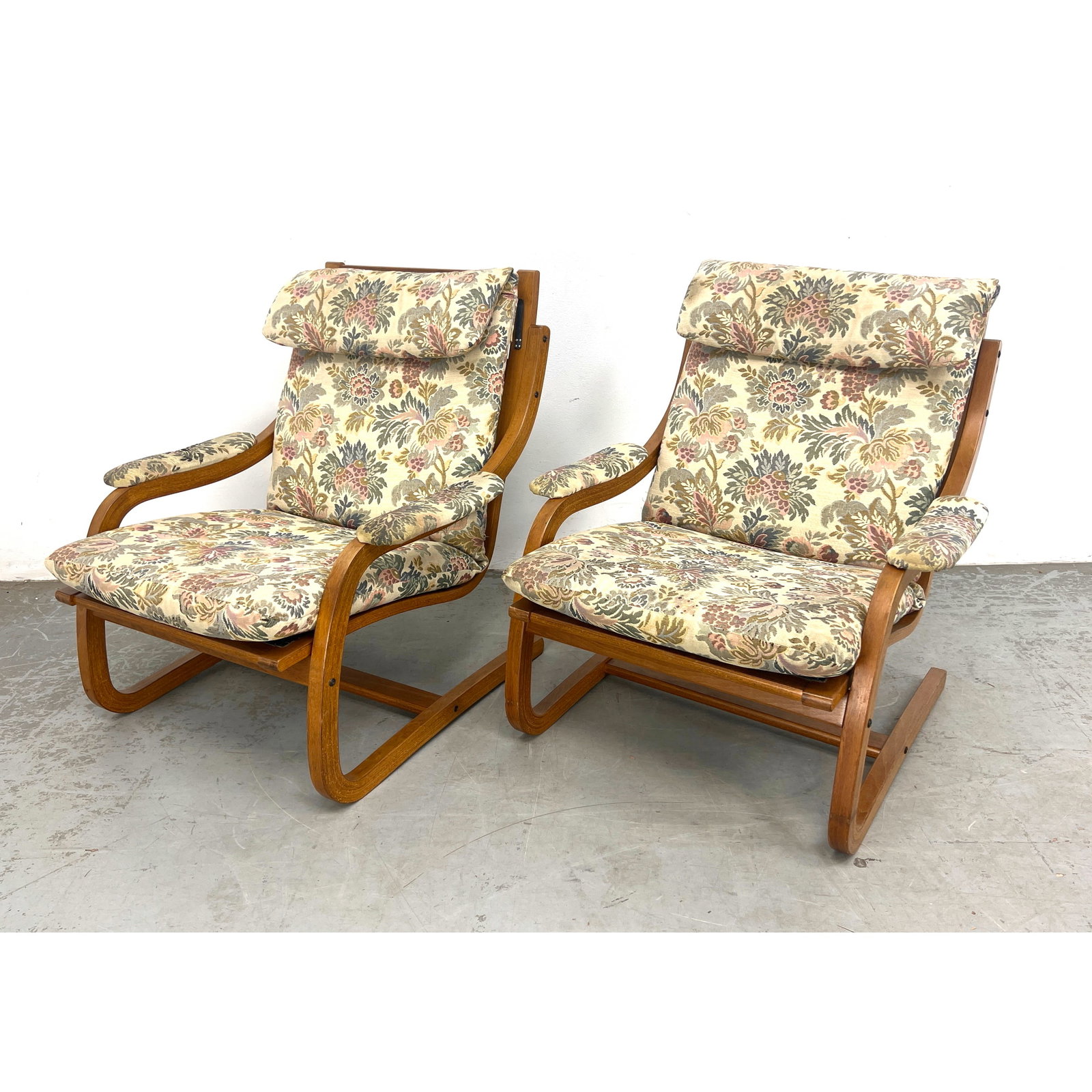 Pair Danish Stouby Polster Lounge Chairs. Danish Modern: Pair Danish Stouby Polster Lounge Chairs. Danish Modern Dimensions: Height: 33 inches, Width: 30 inches, Depth: 32 inches. - Seat Height: 13 inches --- - We offer curbside delivery for most items to N