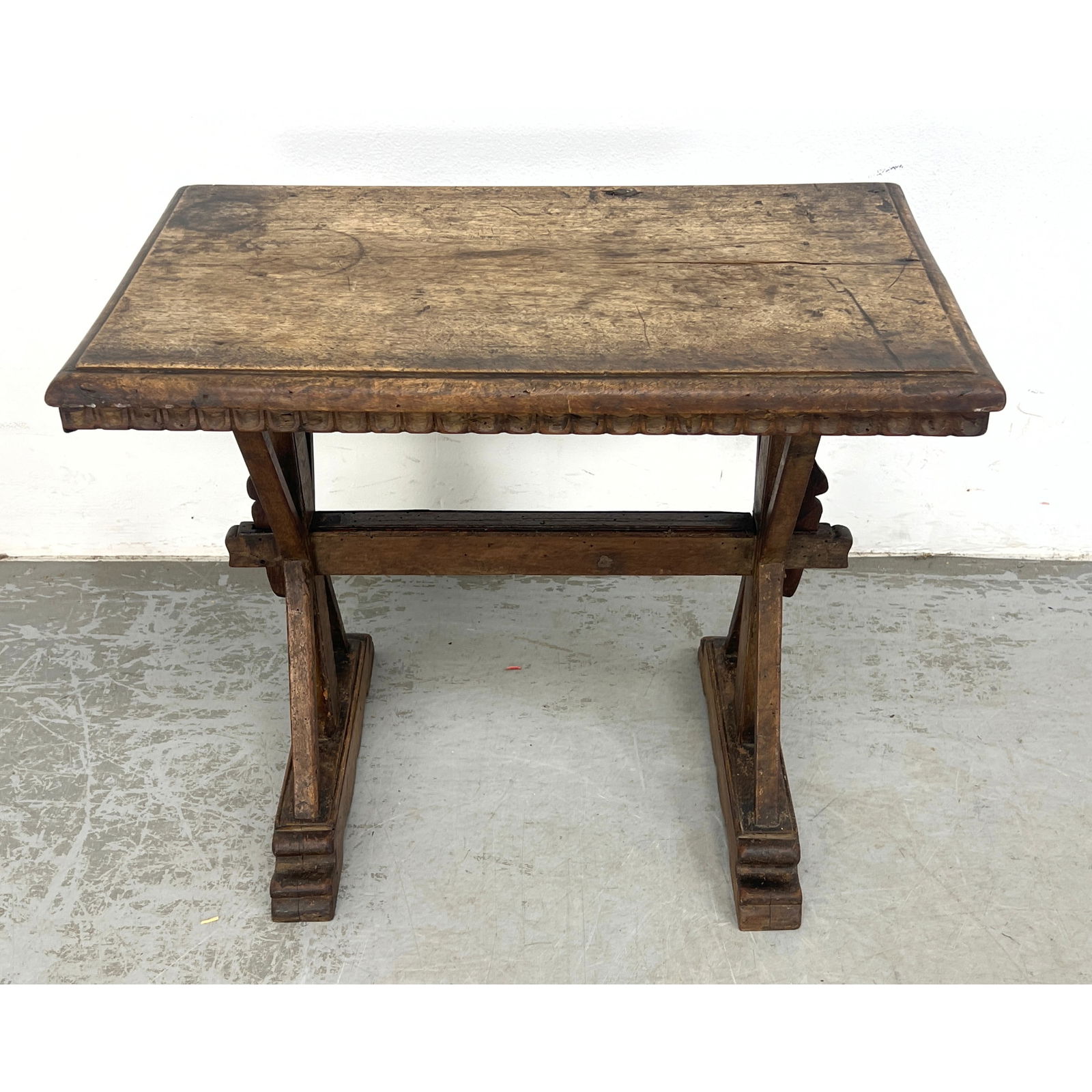 Small Vintage Rustic Trestle Form Table. (1 of 9)