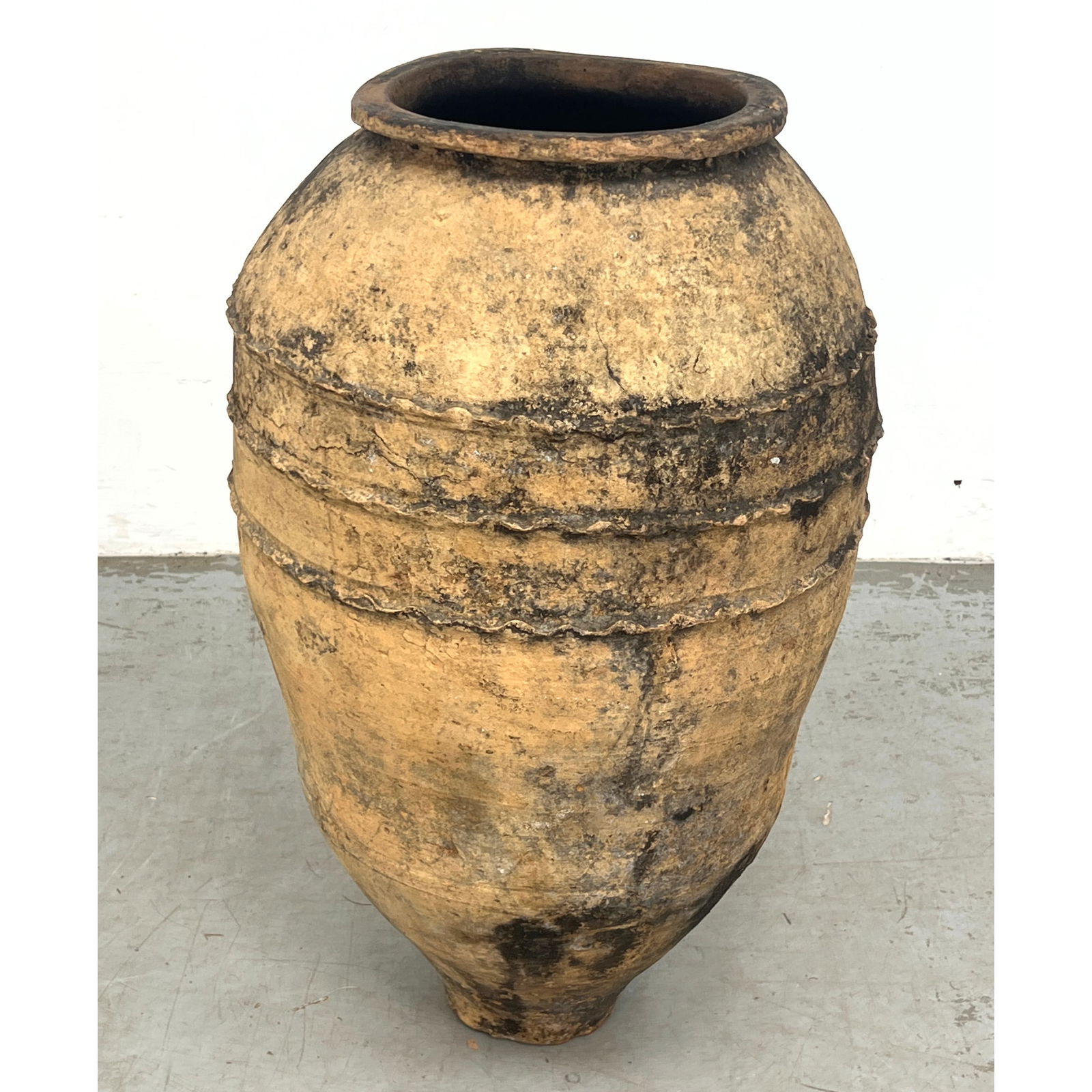 Large Terracotta Pottery Olive Jar. Possibly Turkish, Italian or Spanish. Three bands of crimped cla (1 of 8)